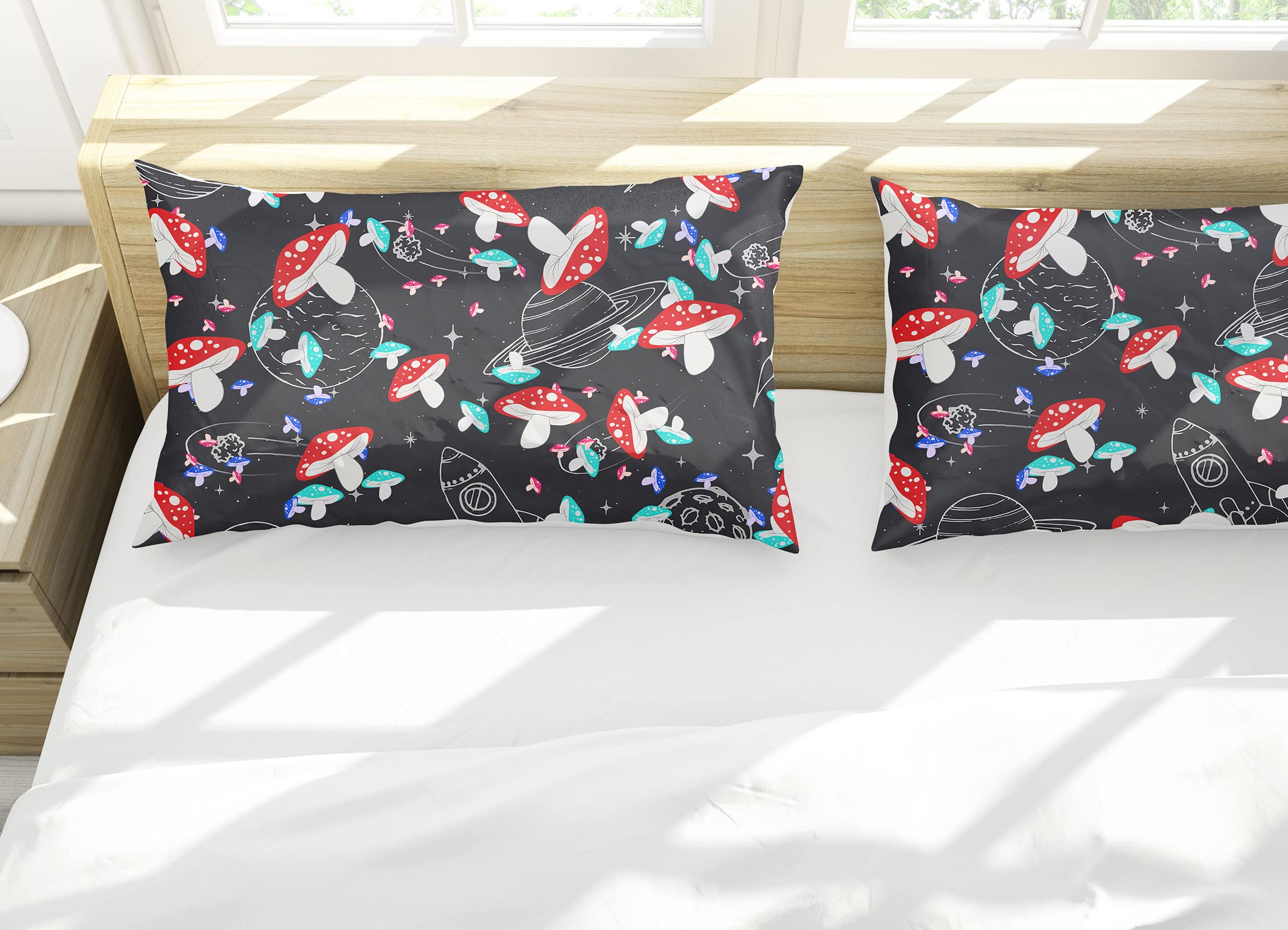 **Kids Mushroom Print Duvet Cover Set - Twin Size Soft Breathable Bedding with 1 Duvet Cover & 1 Pillowcase - Space Themed Room Decor for Girls, Boys & Teens - Perfect for Bedrooms, Sleepovers & Cozy Nights**