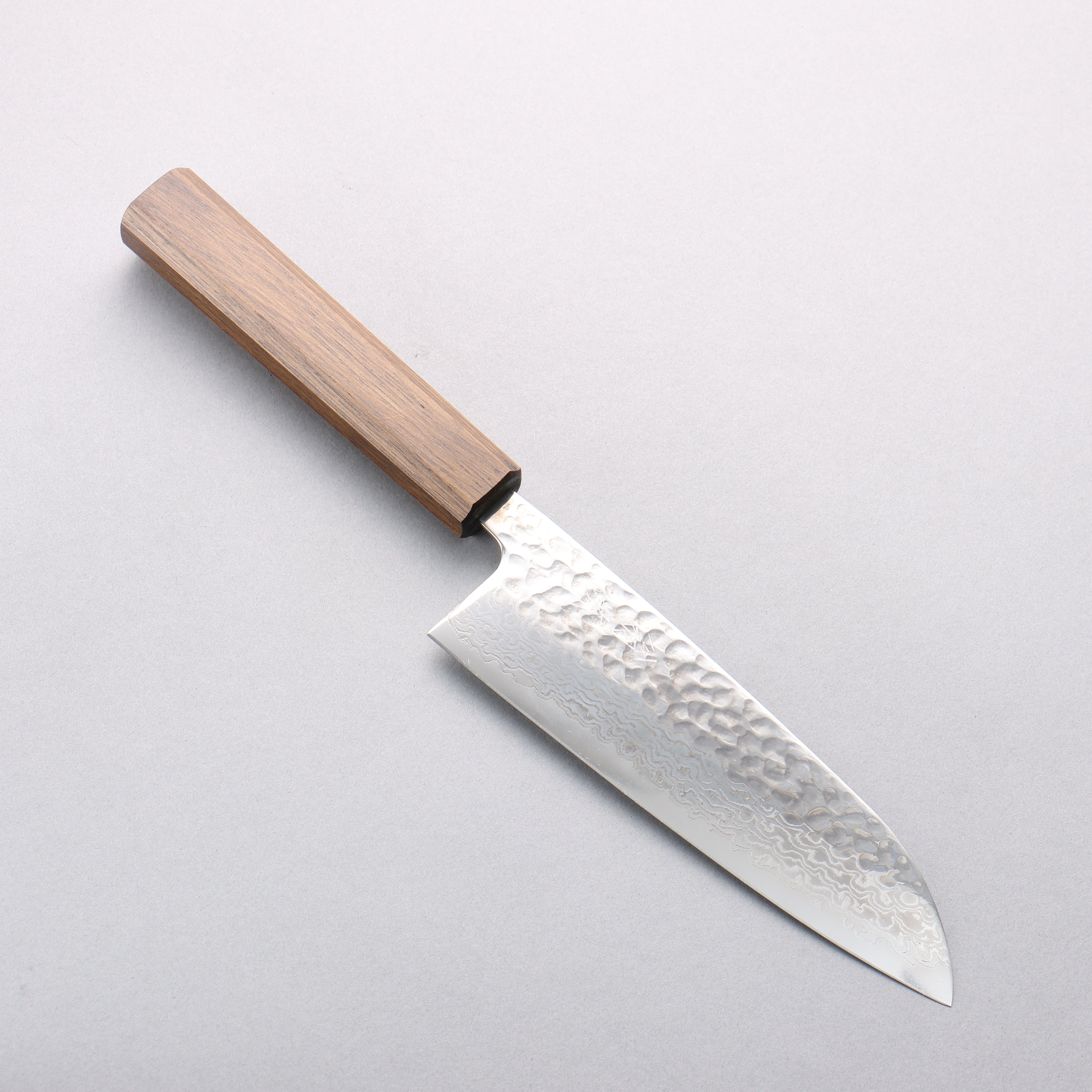 Premium OUL Silver Steel No.3 Hammered Damascus Santoku Knife - 165mm with Oak Handle - Japanese Kitchen Knife for Professional Chefs & Home Cooking - Perfect for Slicing, Dicing & Chopping Vegetables, Meat & Fish
