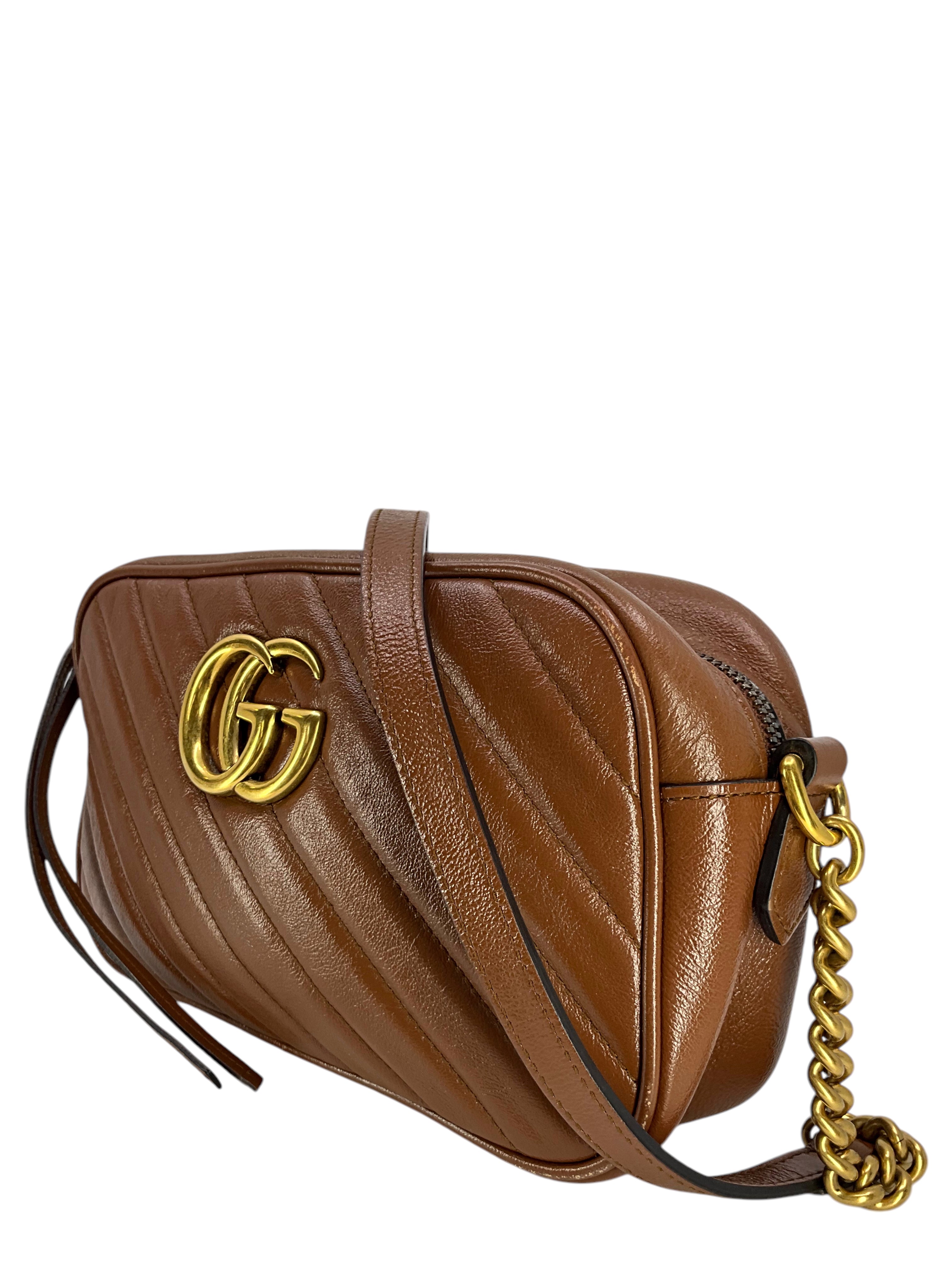 Gucci GG Marmont Small Matelassé Shoulder Bag for Women - Luxury Leather Crossbody Purse with Chain Strap - Perfect for Date Night, Office & Evening Events