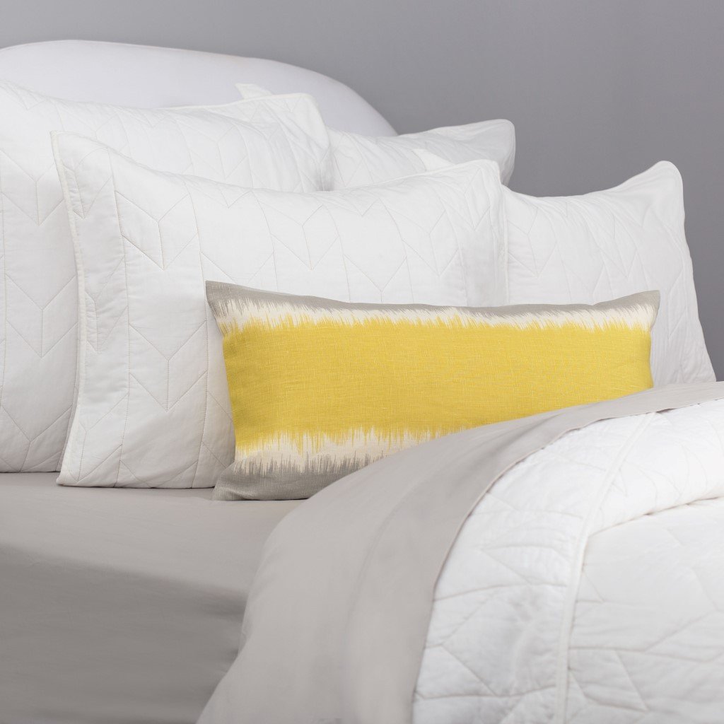 Soft White Chevron Quilt - Lightweight Bedspread with Geometric Pattern - Perfect for Cozy Bedroom Decor, Guest Room, or Dorm Room Styling