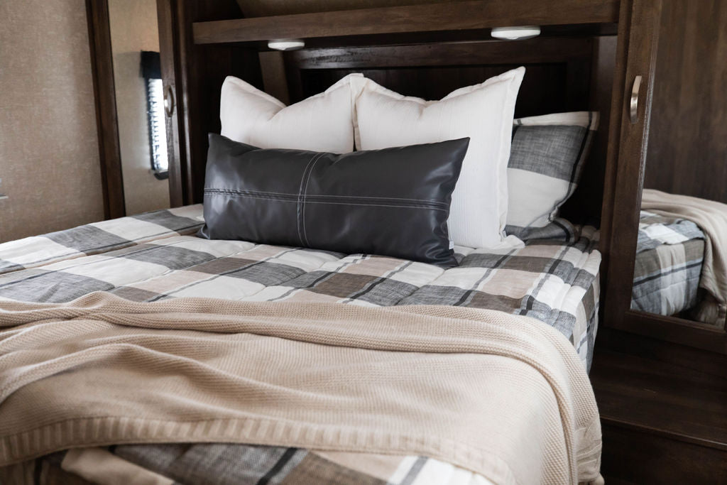 Erin Luxe Beddy's - Premium Comfort Bedding Set for Cozy Sleep | Perfect for Master Bedrooms, Guest Rooms & Airbnb Stays