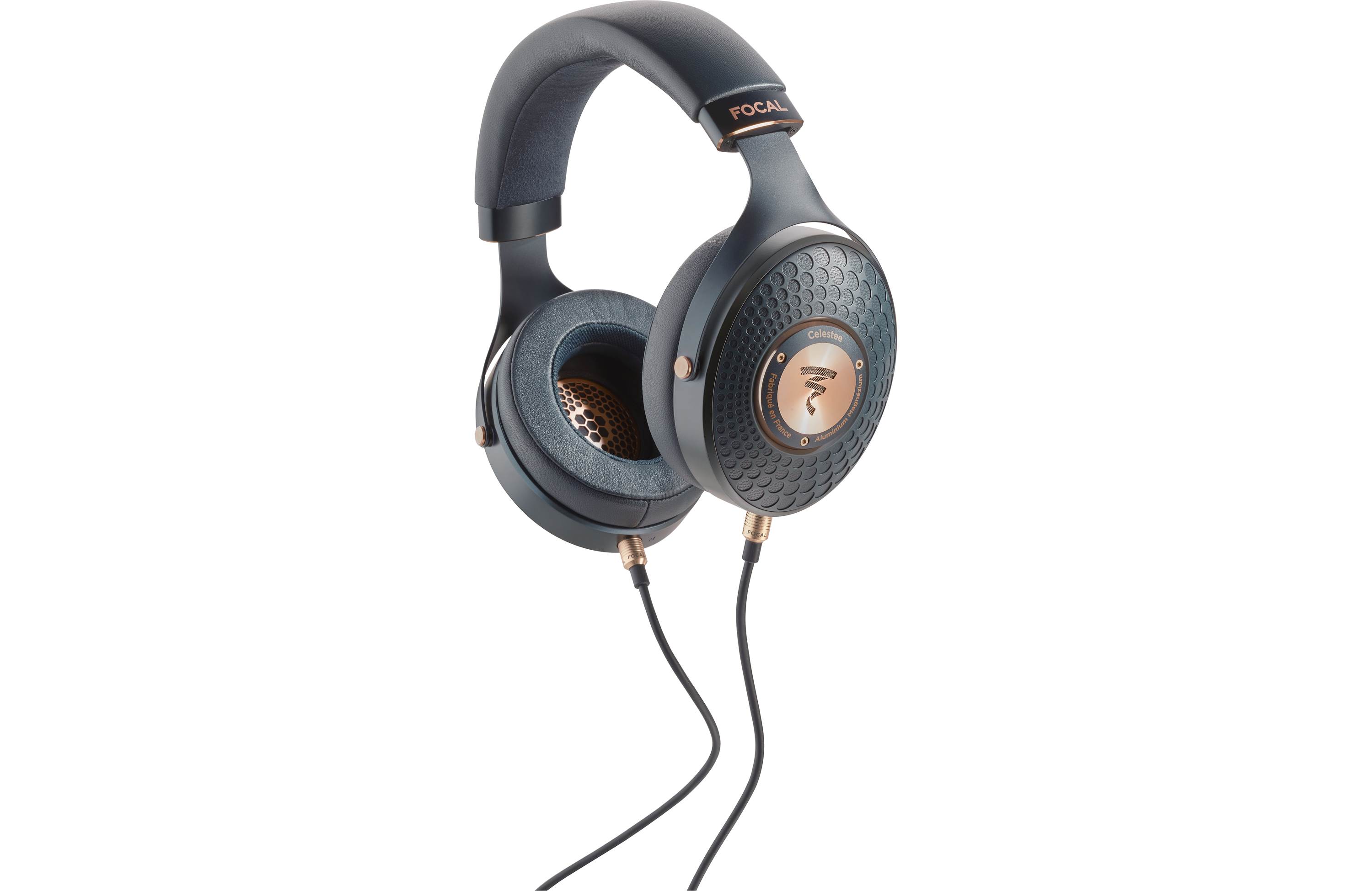 Focal Celestee Closed Back Over Ear Wired Headphones - Premium Audiophile Headset for Studio & Home Listening - Perfect for Music Production, Gaming & Audio Enthusiasts