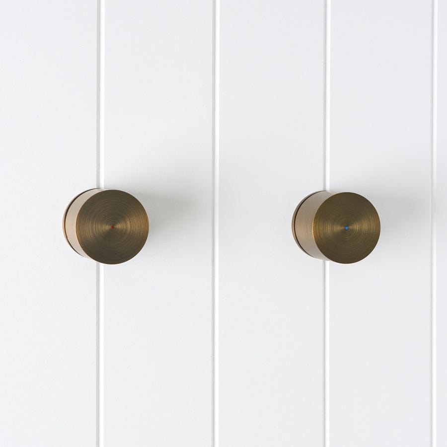 Vintage Round Taps in Antique Brass Finish - Perfect for Bathroom & Kitchen Faucet Upgrades