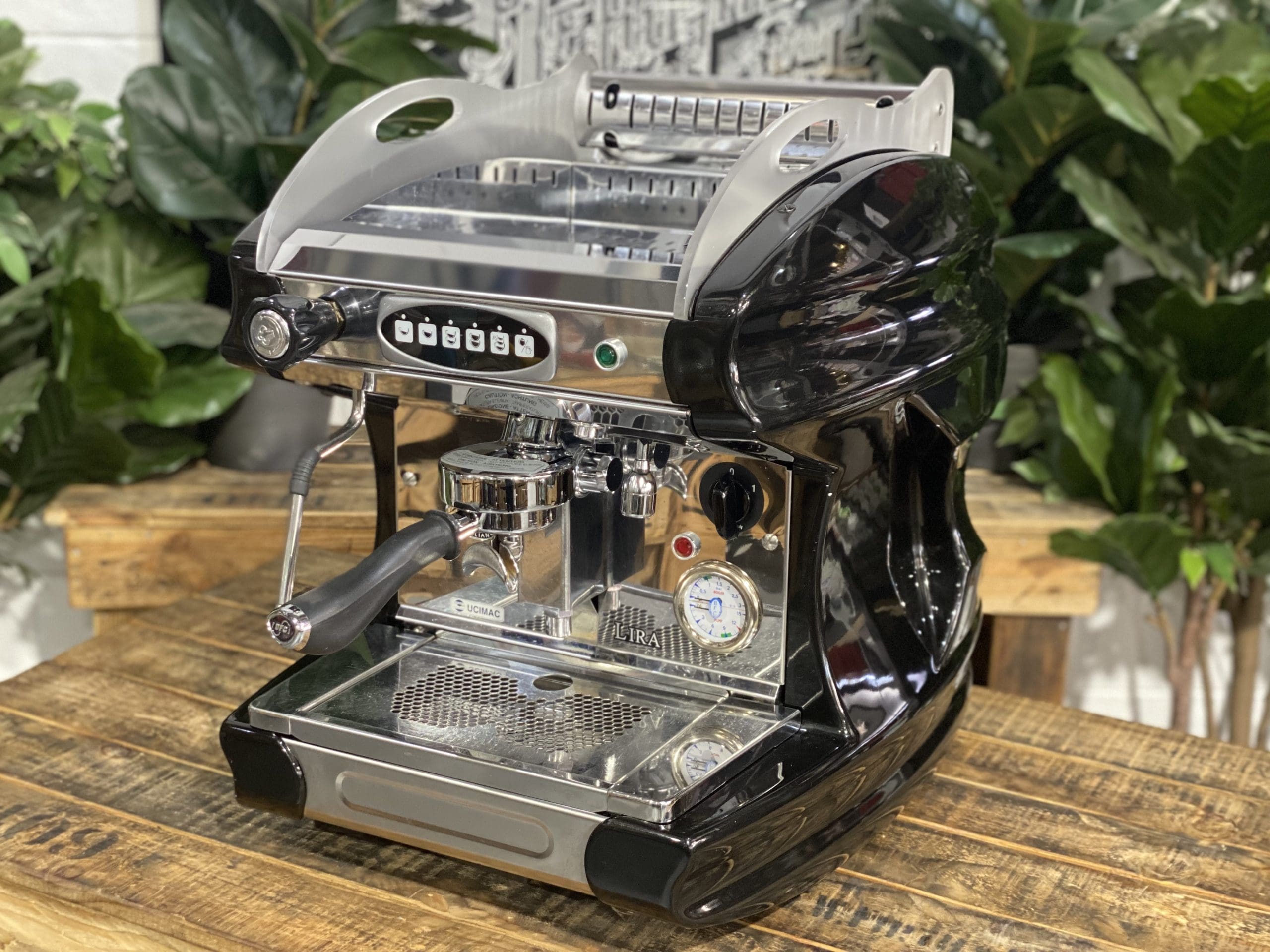 BFC Lira 1 Group Commercial Espresso Machine - Professional Black Coffee Maker for Cafes, Restaurants & Home Baristas | Perfect for Espresso, Cappuccino & Latte Art