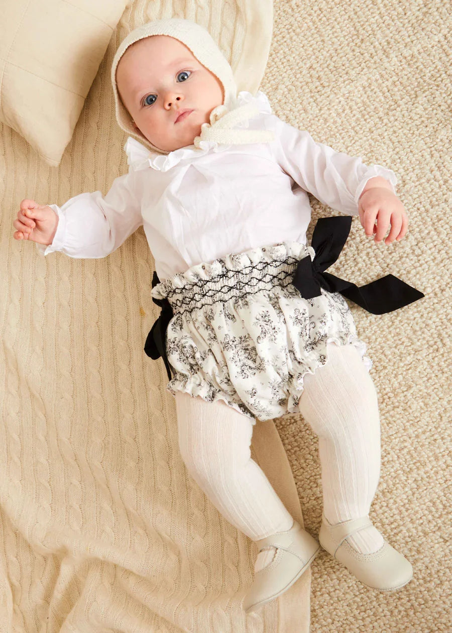 Toile Newborn Baby Outfit - Adorable & Comfortable Infant Clothing for Special Occasions & Photo Shoots