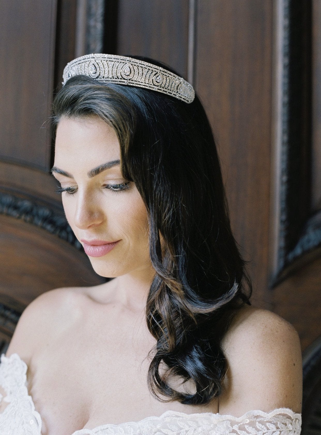 ANNE Simulated Diamond Bandeau Tiara - Elegant Crystal Rhinestone Headband for Weddings, Prom, Pageants & Special Occasions