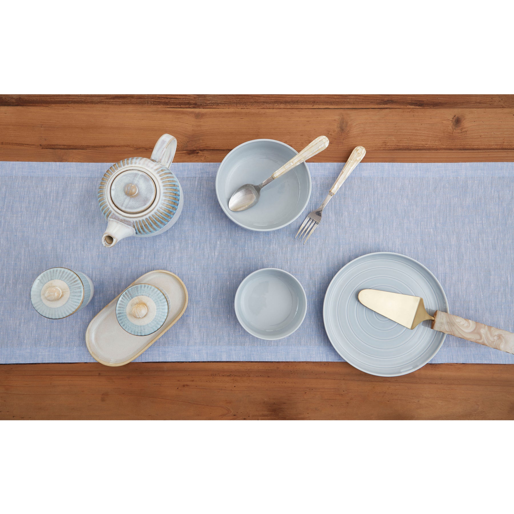 Elegant Athena Table Runner - Premium Dining Table Decor for Weddings, Holidays & Special Occasions
