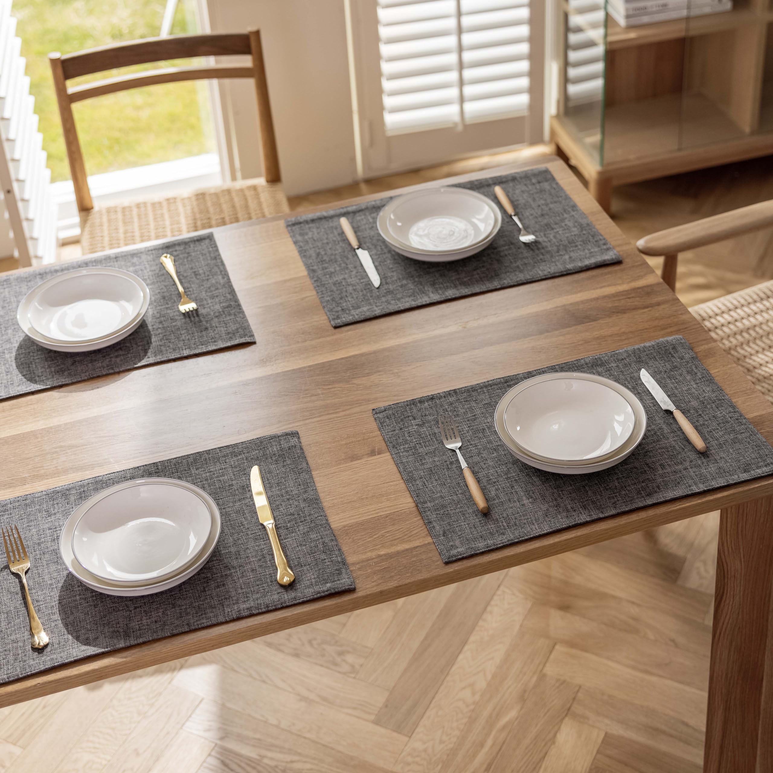 Demetex Set of 4 Heat-Resistant Washable Cloth Placemats for Dining Table - Dark Grey Table Mats for Everyday Use & Holiday Decor