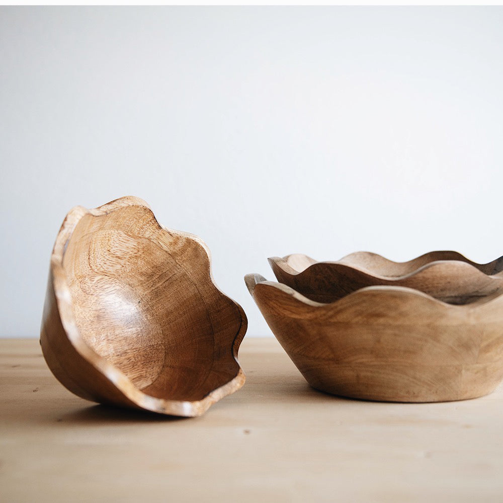 Handcrafted Scalloped Wooden Bowl - Natural Wood Serving Bowl for Salads, Fruits & Snacks - Perfect for Farmhouse Dining & Rustic Home Decor