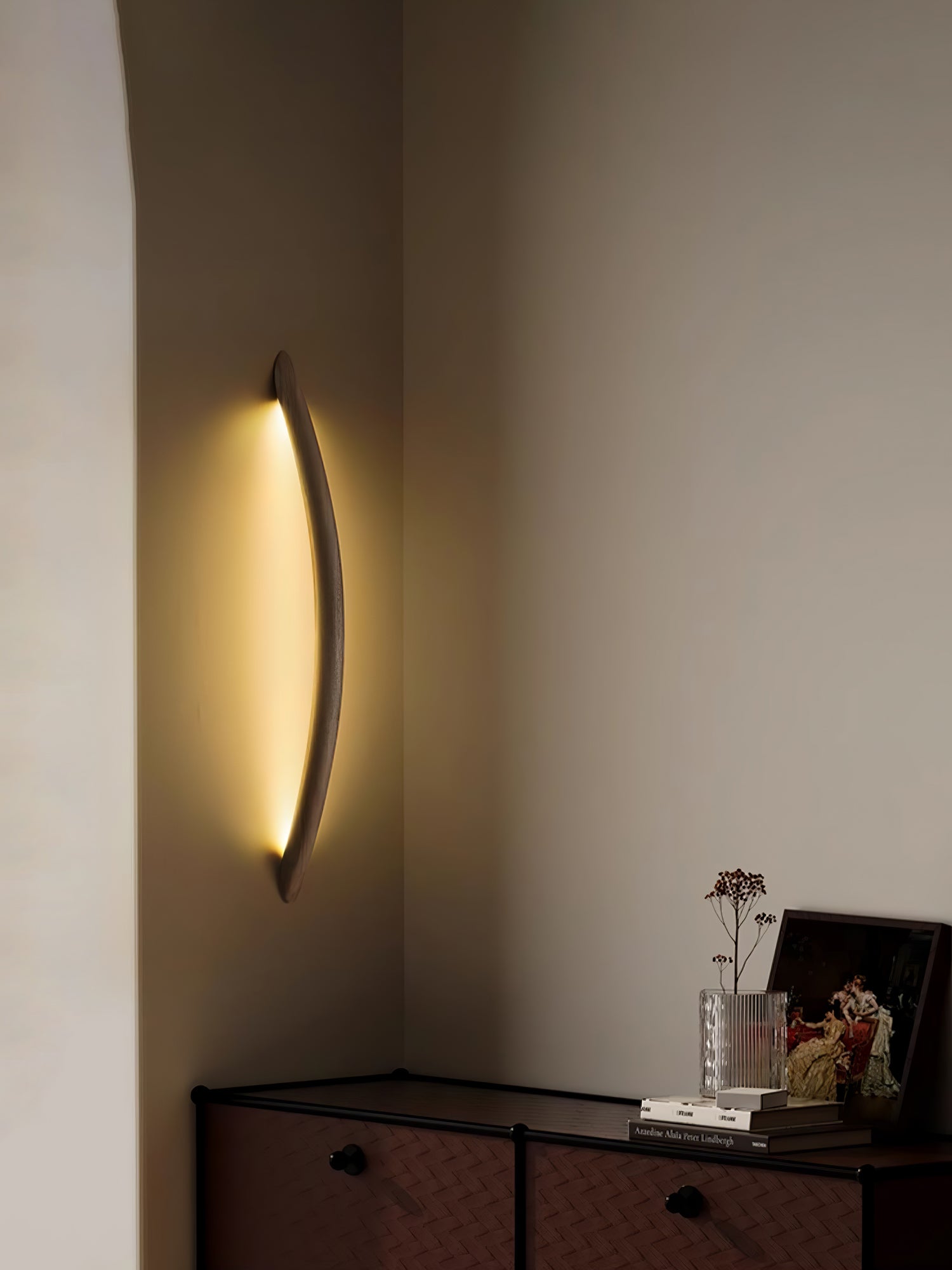 Modern Wooden Wall Sconce - Handcrafted Linea Wood Wall Light for Bedroom, Living Room & Hallway - Warm Ambient Lighting Fixture for Home Decor