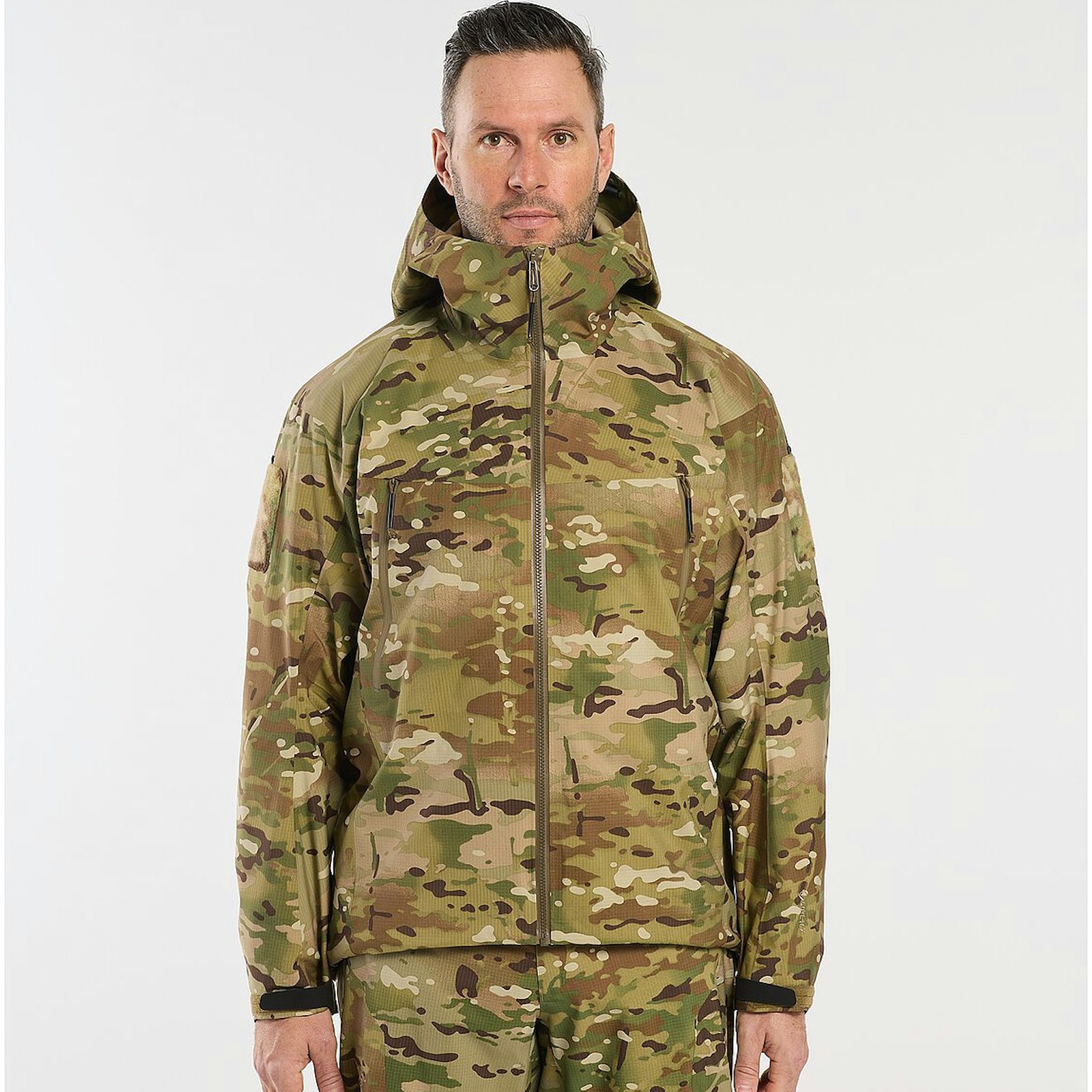 Arc'teryx LEAF Alpha LT Jacket Gen 2.1 MultiCam for Men - Waterproof Tactical Jacket for Hiking & Outdoor Adventures | Like New Condition