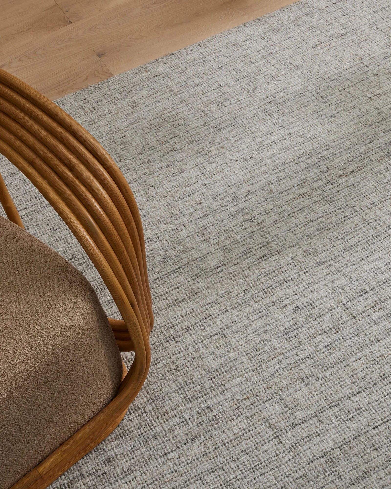 Stylish Puglia Rug with Fox Design - Soft and Durable Home Decor for Living Room, Bedroom, or Nursery - Perfect for Cozy and Modern Spaces