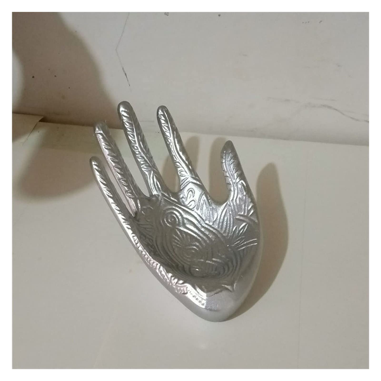 XIANGGUI 1983 Silver Resin Jewelry Display Hand - Buddha Hand Ring Tray & Bracelet Holder for Jewelry Boxes, Perfect for Boutique, Wedding, and Gift Shop Displays