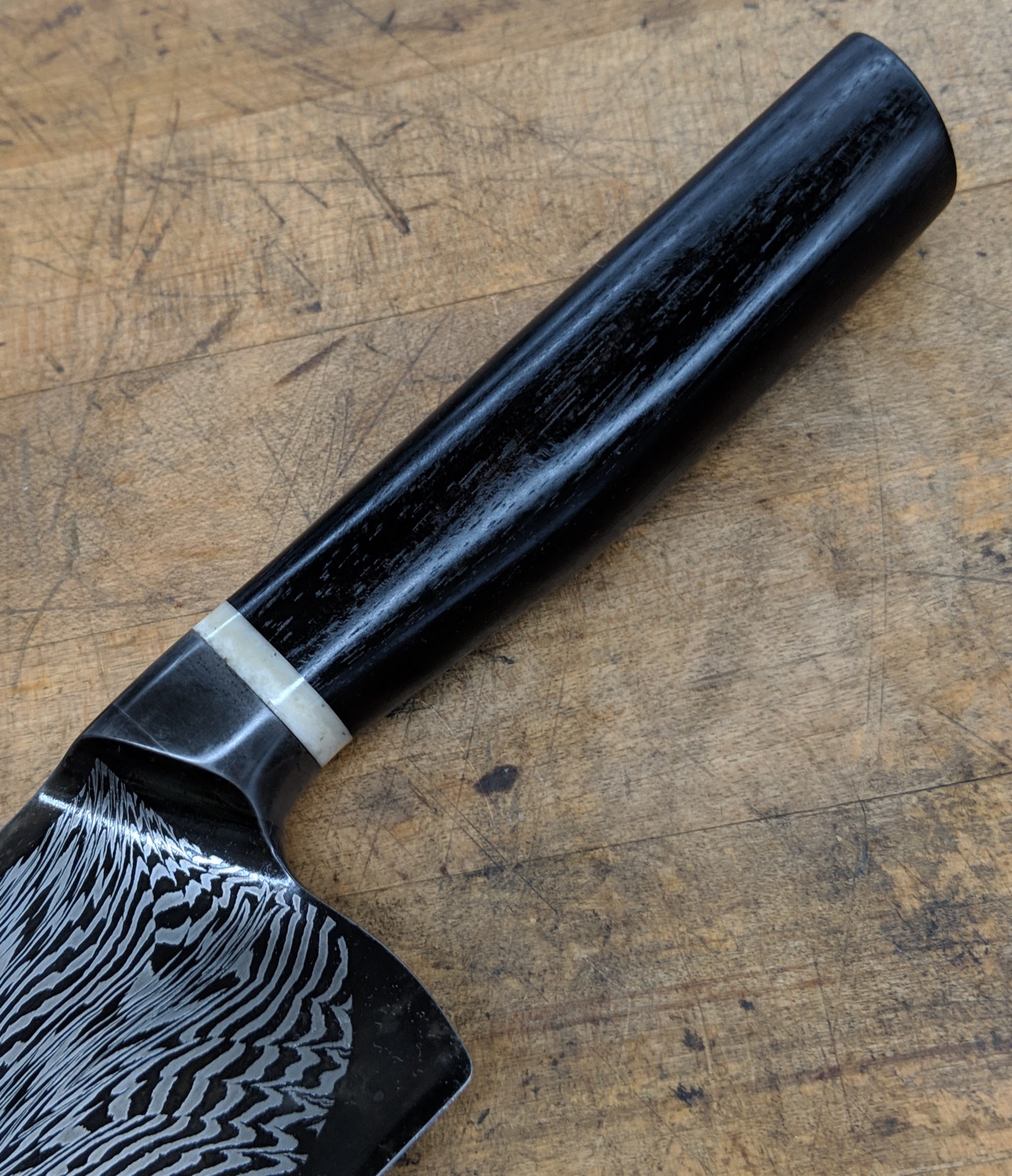 Blade and Hammer 9-Inch Damascus Steel Nakiri Knife - Professional Japanese Vegetable Knife for Chopping, Slicing & Dicing - Perfect for Home Chefs & Professional Kitchens