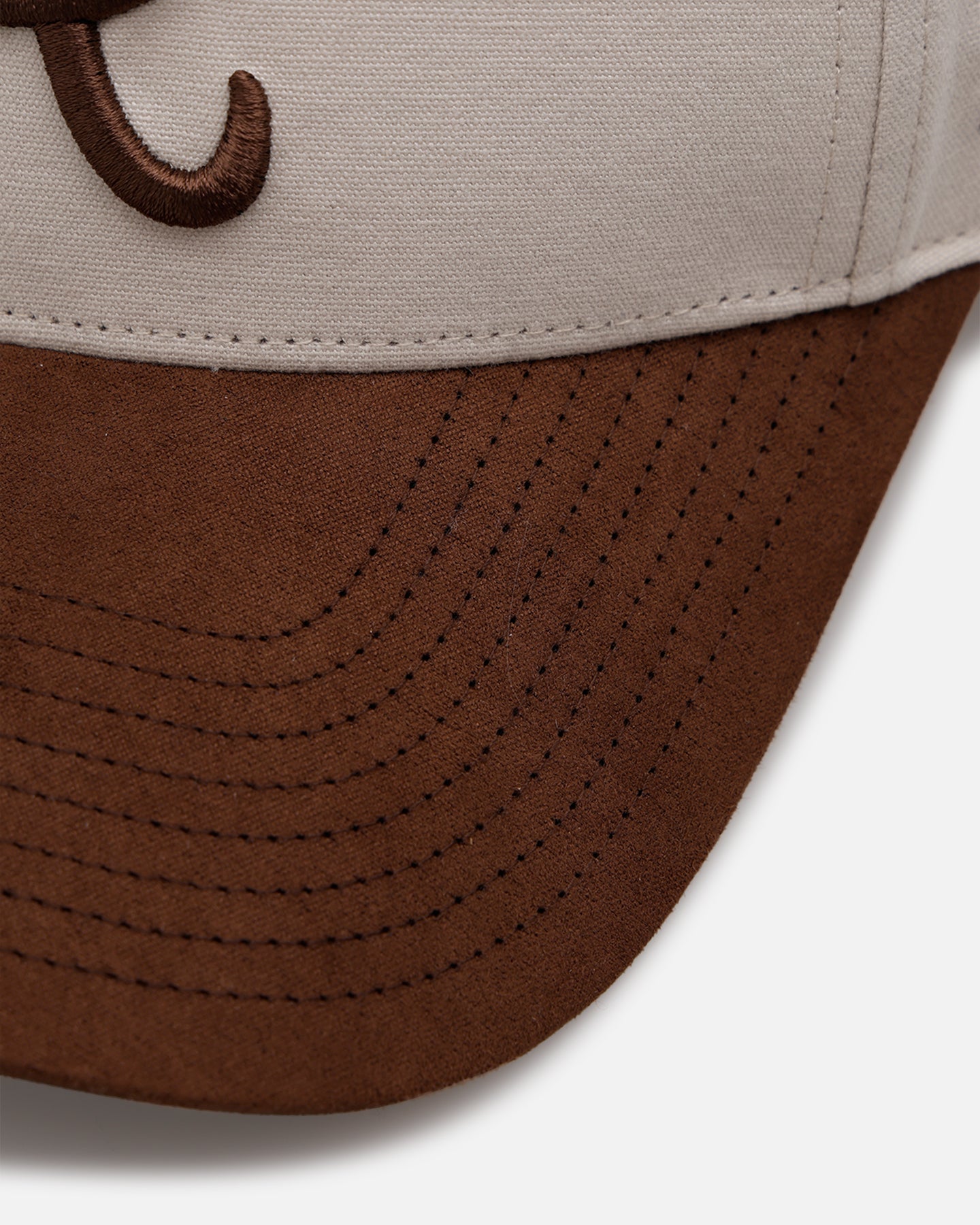 47 Brand Atlanta Braves 'Coconut' Snapback Hat - Adjustable Baseball Cap for Men & Women - Perfect for Sports Games, Casual Outfits and Braves Fans