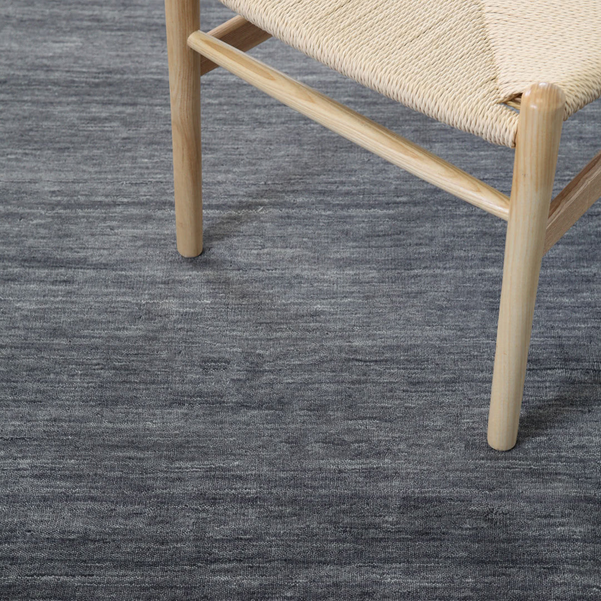 Diva Rug (Shadow) - Soft and Stylish Area Rug for Living Room, Bedroom, or Office - Perfect for Home Decor and Comfort