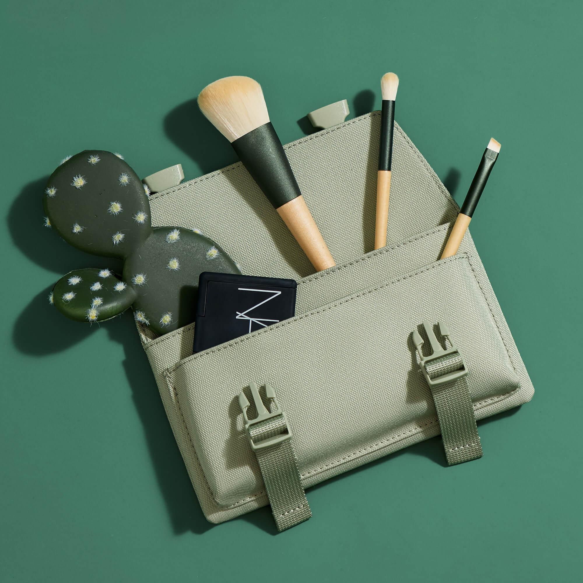 Premium Green PU Leather Pencil Case - Stylish & Durable School & Office Stationery Organizer for Students & Professionals