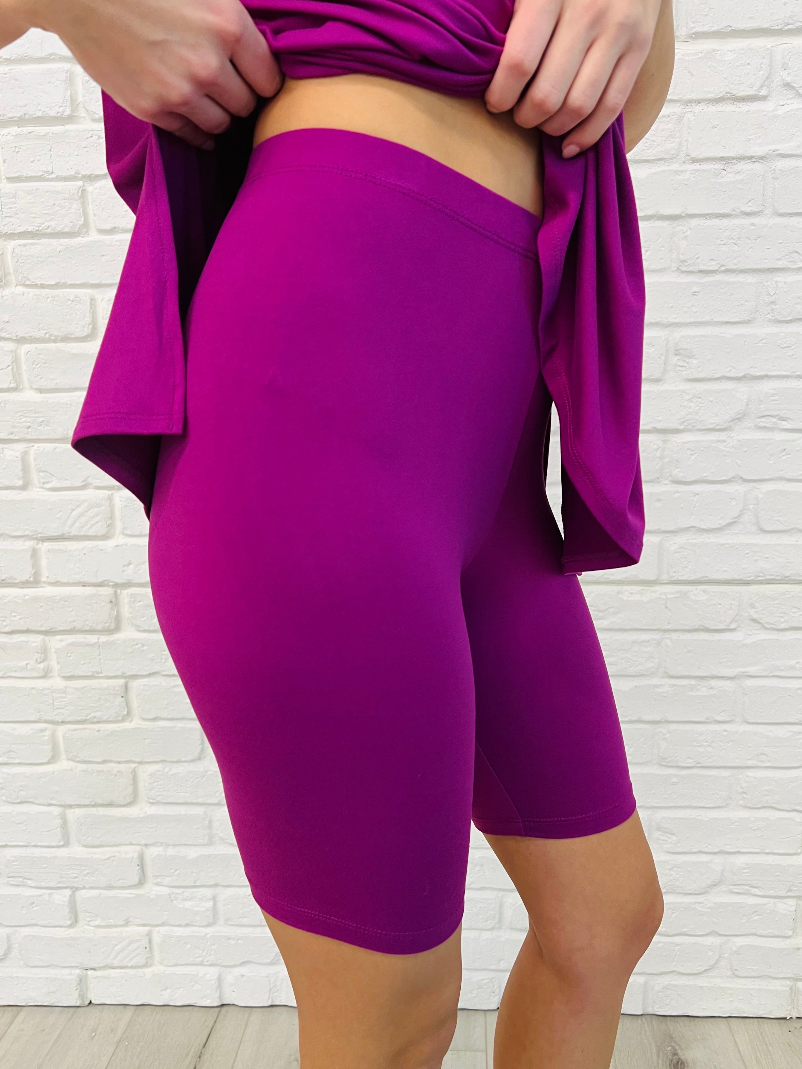 Comfy Cruising Top and Biker Shorts Set in Light Plum - Perfect for Yoga, Gym Workouts & Casual Streetwear