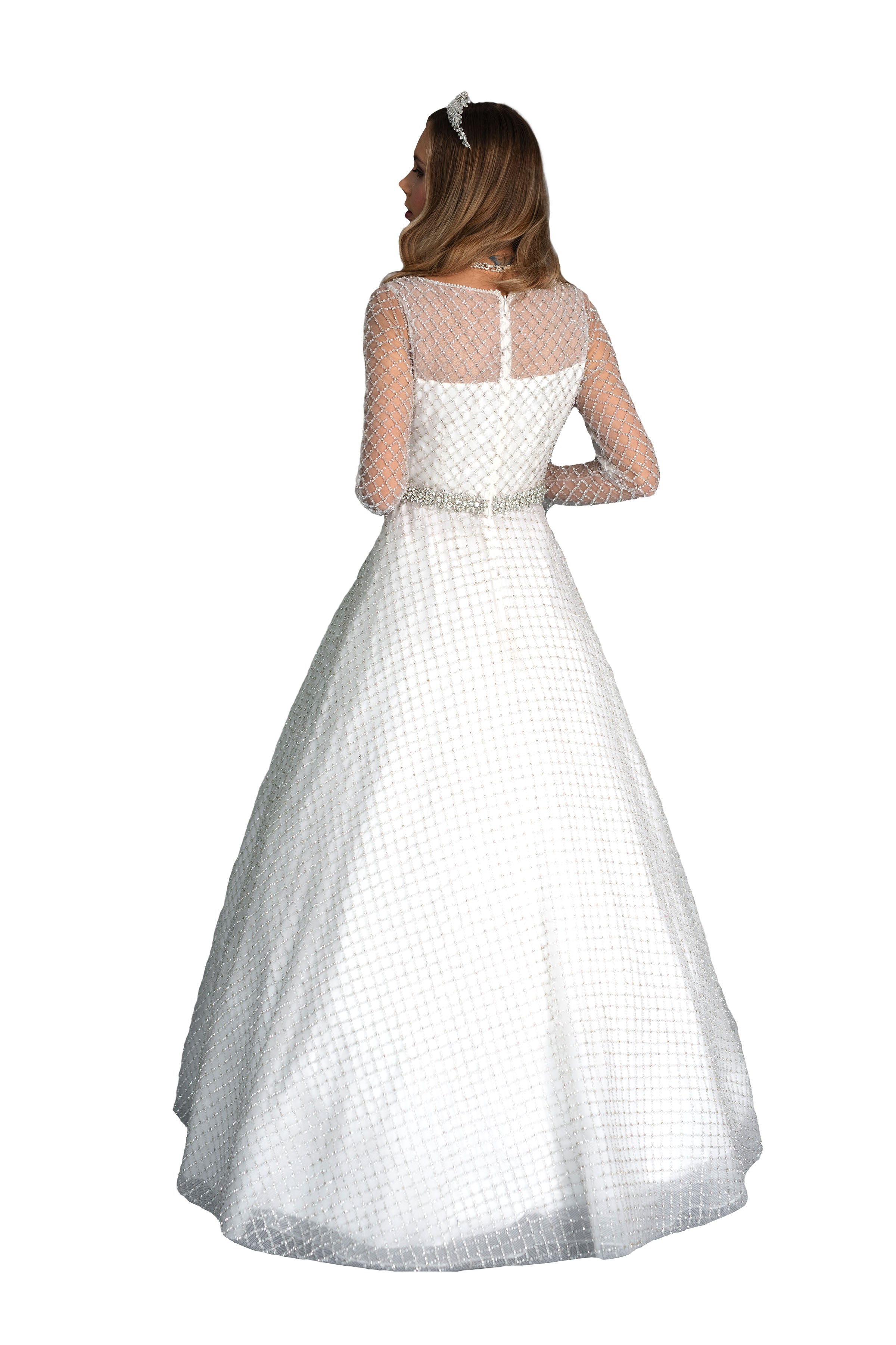 Elegant Crystal Embellished Wedding Dress for Women - Perfect for Bridal Ceremonies, Prom Nights & Special Occasions