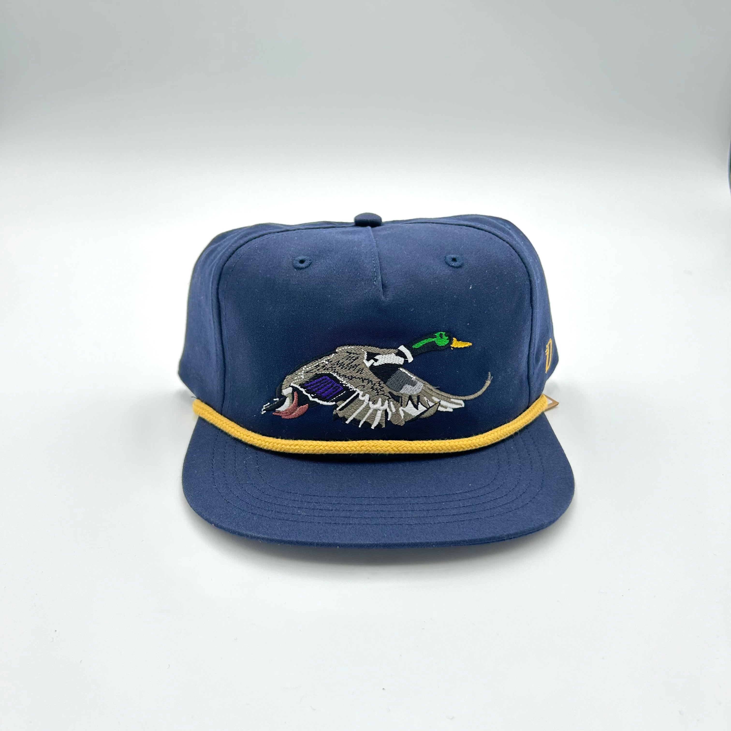 Duck Camp Hat for Hunting & Outdoor Adventures - Waterproof Camo Cap for Men & Women - Perfect for Duck Hunting, Fishing, and Outdoor Activities