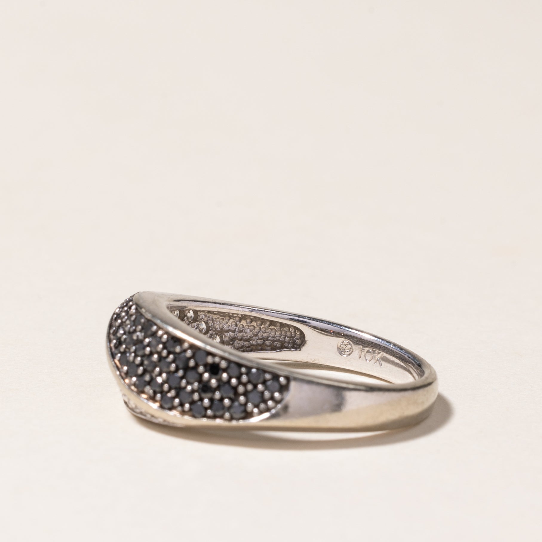 Black & White Diamond Wave Design Ring - 0.36ctw (0.36 Carat Total Weight) - Size 6.5 - Elegant Wedding Band, Anniversary Gift for Her, Perfect for Special Occasions