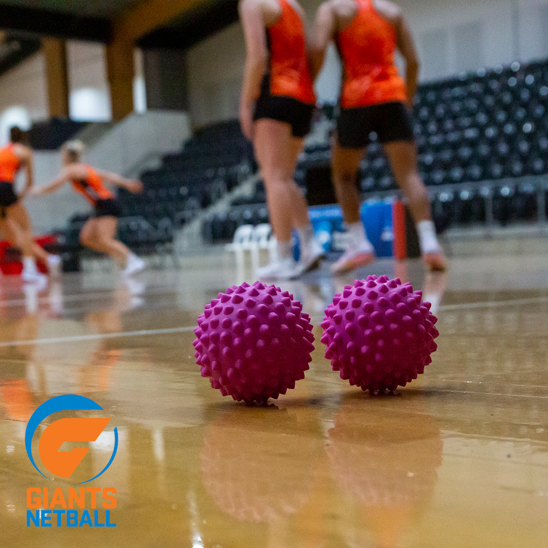 66Fit Spikey Massage Ball 9cm - Deep Tissue Muscle Relief, Trigger Point Therapy, Myofascial Release for Athletes & Recovery - Perfect for Back, Neck, Shoulder & Foot Pain Relief