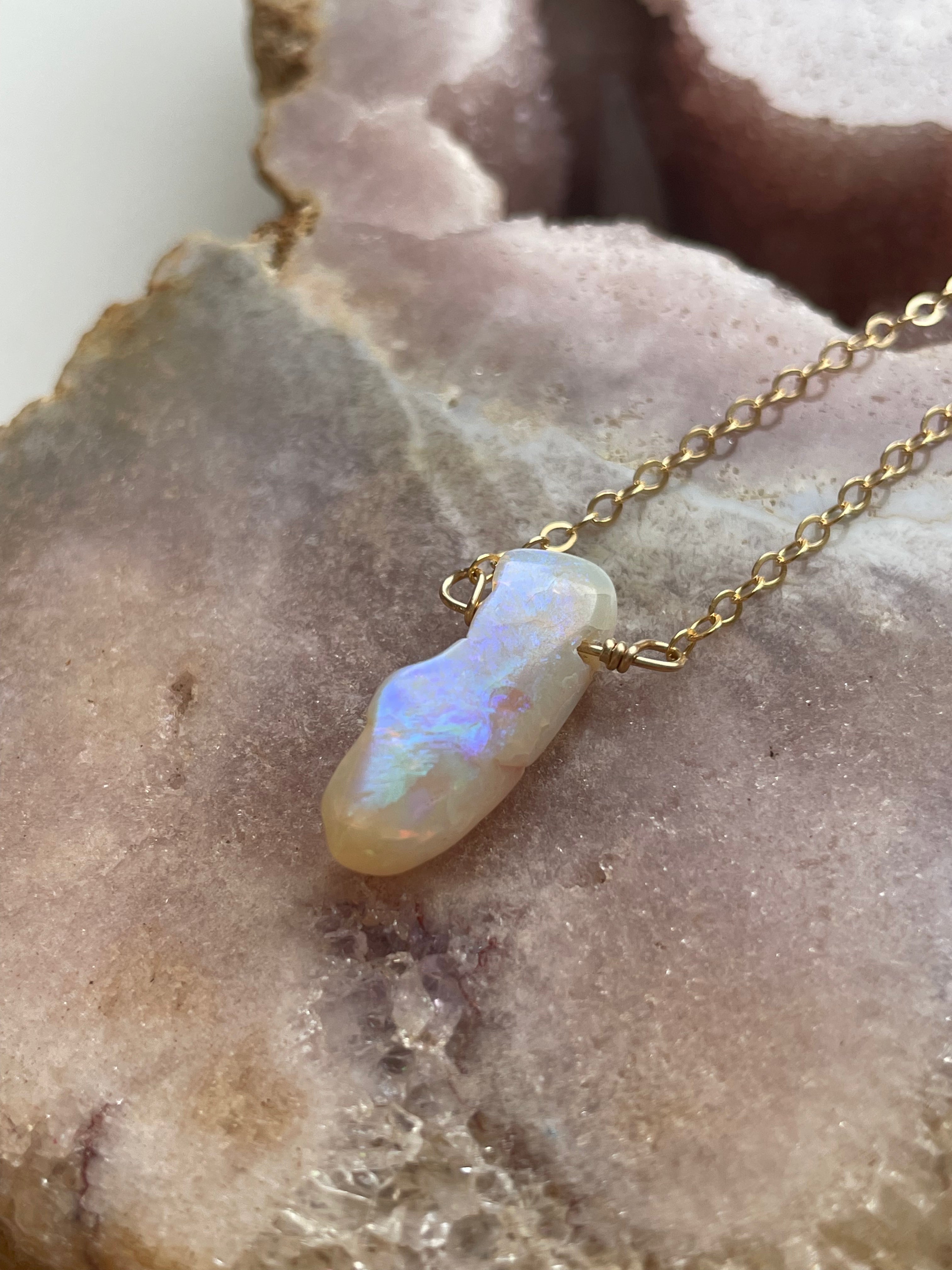 Natural Australian Opal Pendant Necklace - 16