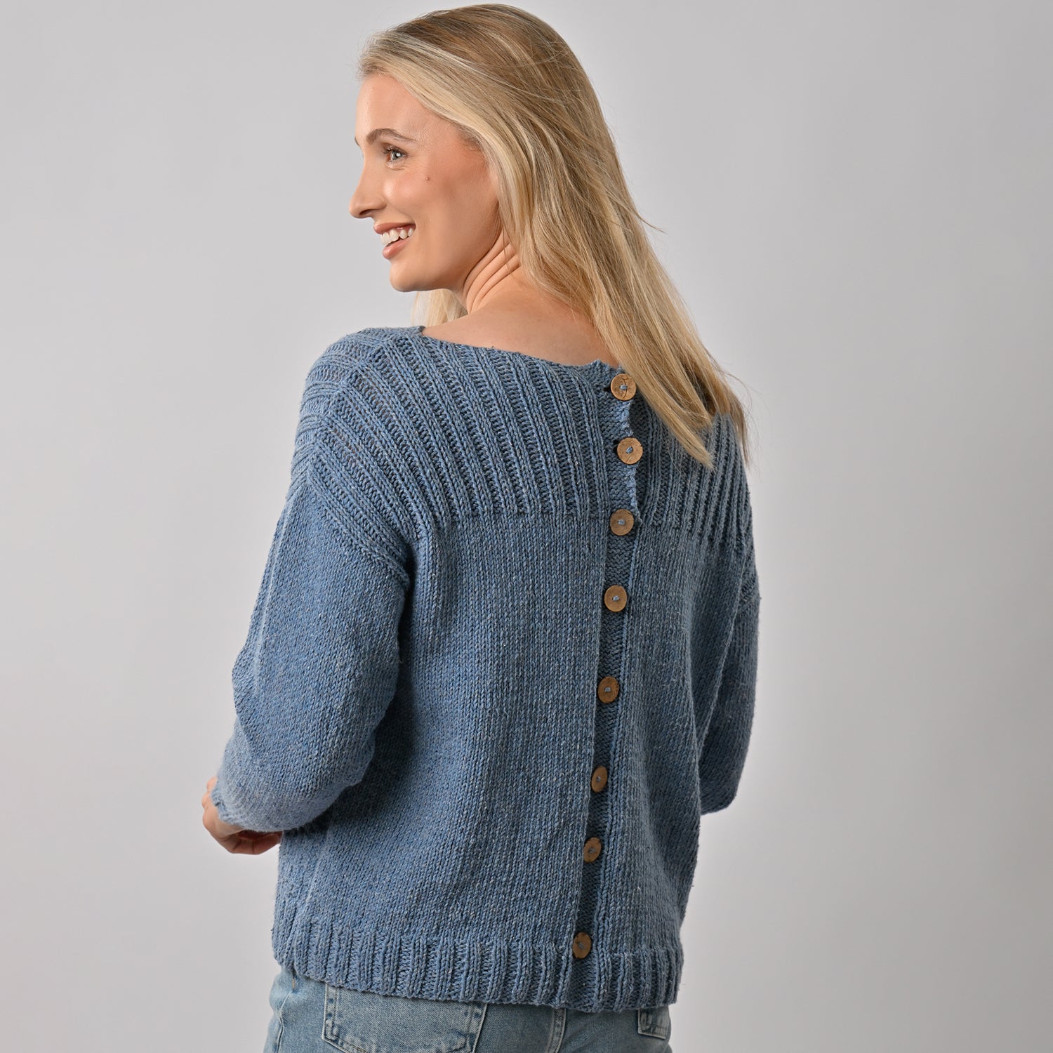 DIY Summer Jumper Knitting Kit for Beginners - Complete Crochet Set with Yarn, Needles & Patterns - Perfect for Home Crafting, Gift Making & Relaxation Activities