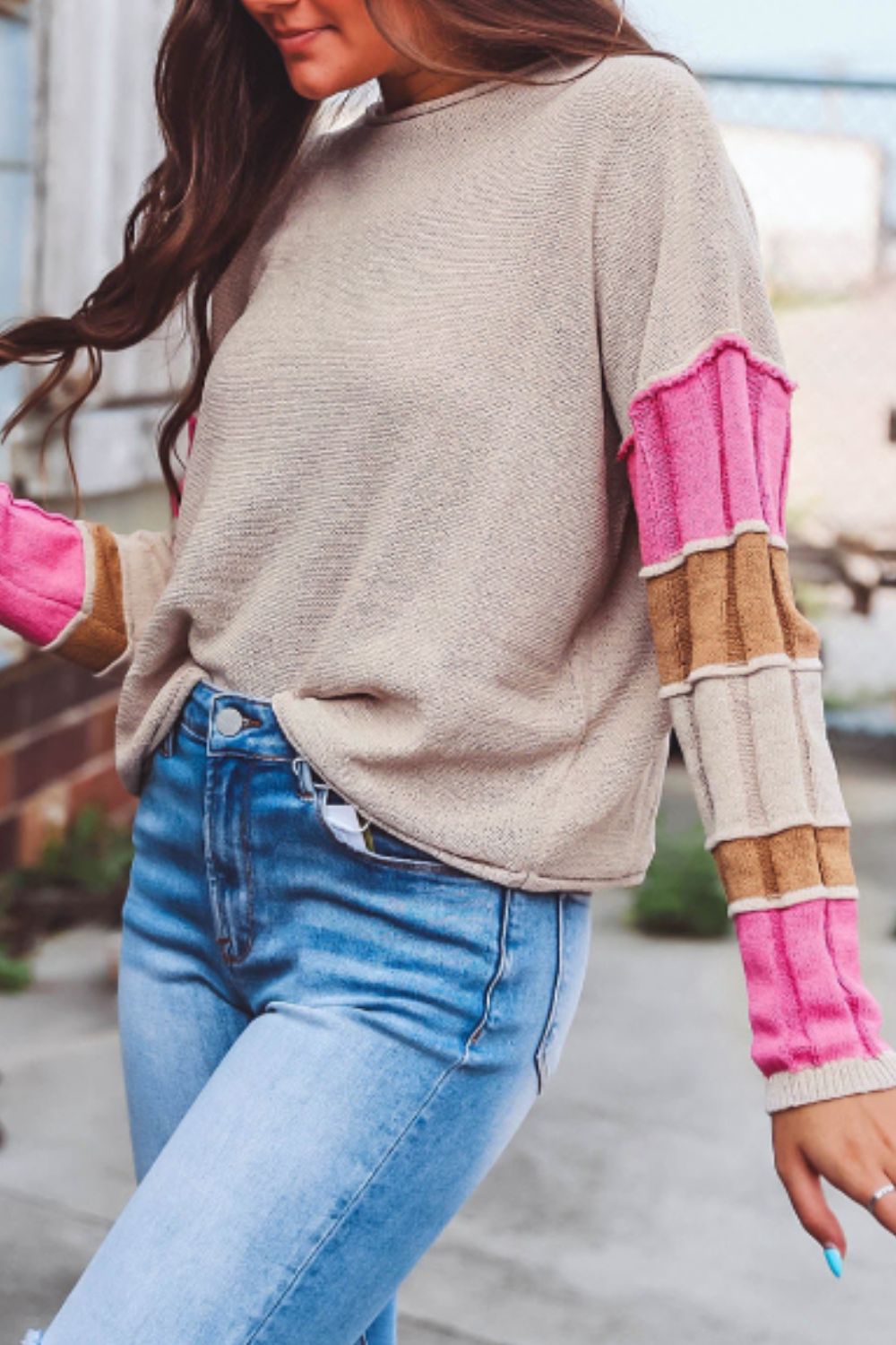Stylish Color Block Round Neck Long Sleeve Sweater for Women | Cozy Winter Pullover | Perfect for Office, Casual Outfits & Date Nights