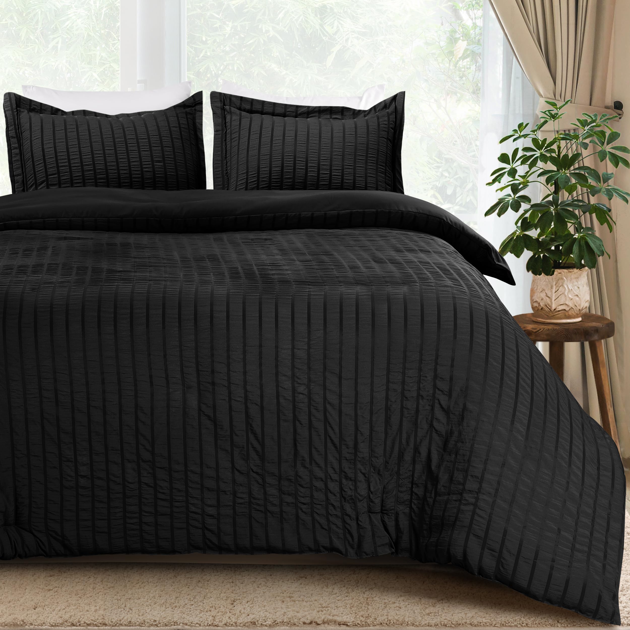 Utopia Bedding Queen Size Duvet Cover Set - 3PC Seersucker Comforter Cover with Zipper Closure & 2 Pillow Shams - Soft Brushed Microfiber 90x90 Inches (Black) - Perfect for Bedroom, Guest Room & Hotel Use - Comforter Not Included