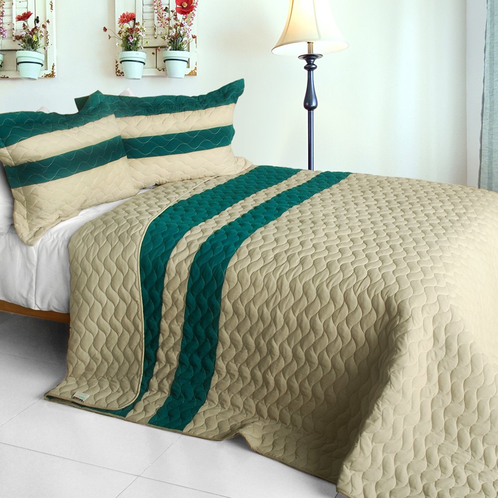 3PC Patchwork Quilt Set Full/Queen Size - Bohemian Style Bedding for Cozy Bedroom Decor | Perfect for Guest Rooms, Dormitories & Master Suites