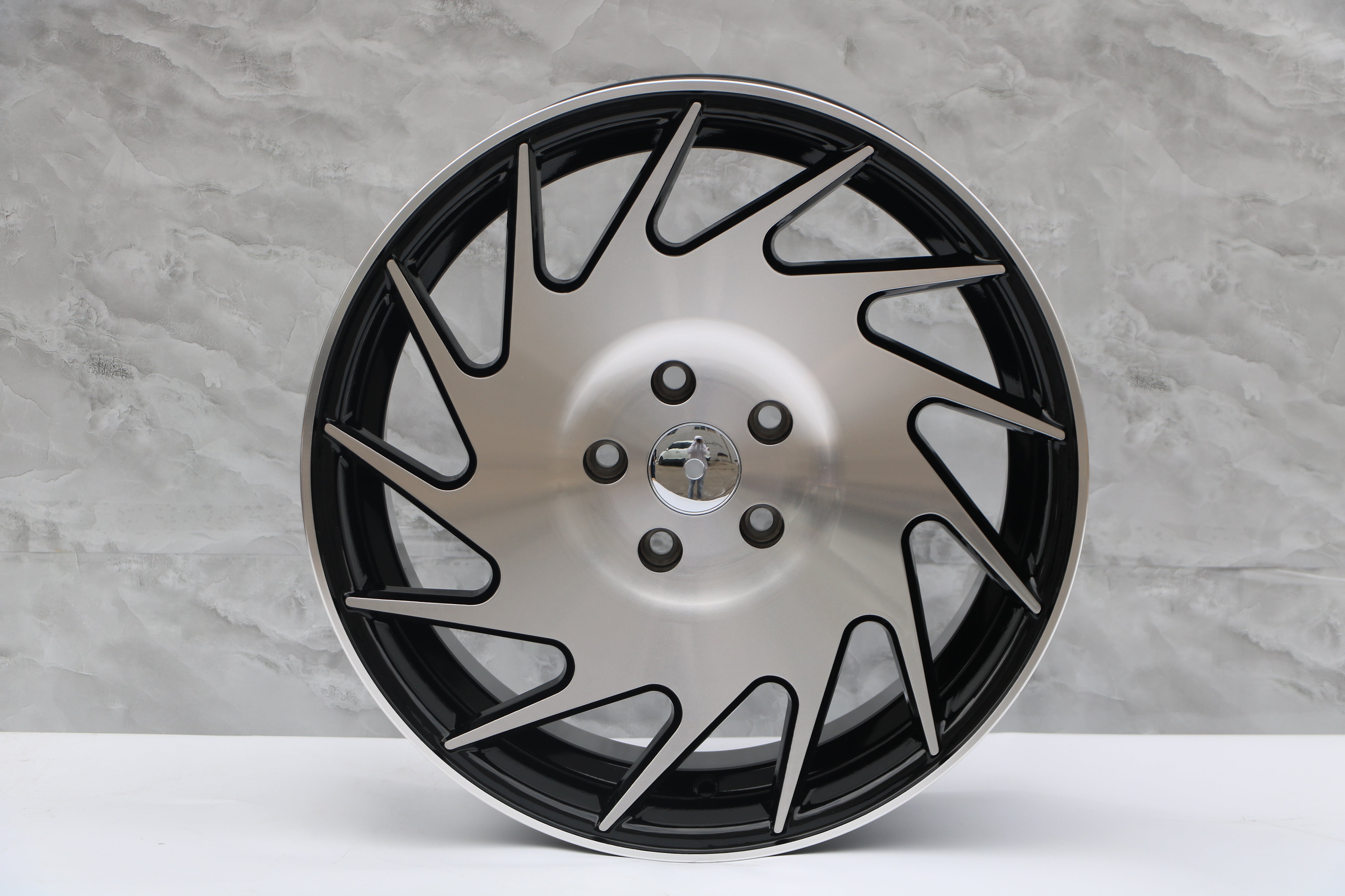 18 Inch IPW 022 Alloy Wheels - Premium Car Rims for Trucks & SUVs - Durable & Stylish Upgrade for Off-Road & Street Performance