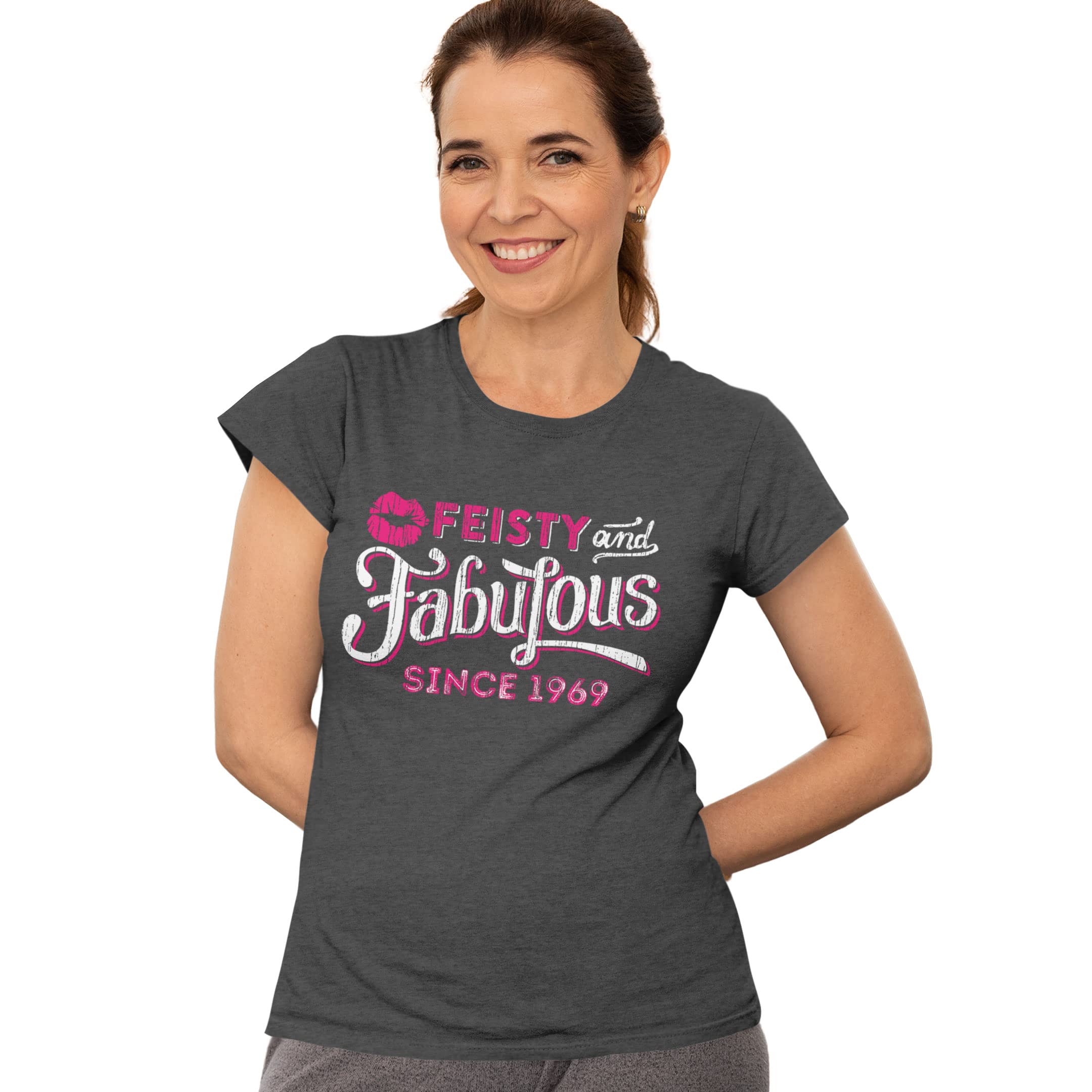 62nd Birthday Shirts for Women - Vintage 1960 Themed 60 Year Old Birthday T-Shirts - Perfect for Parties, Gifts & Celebrations