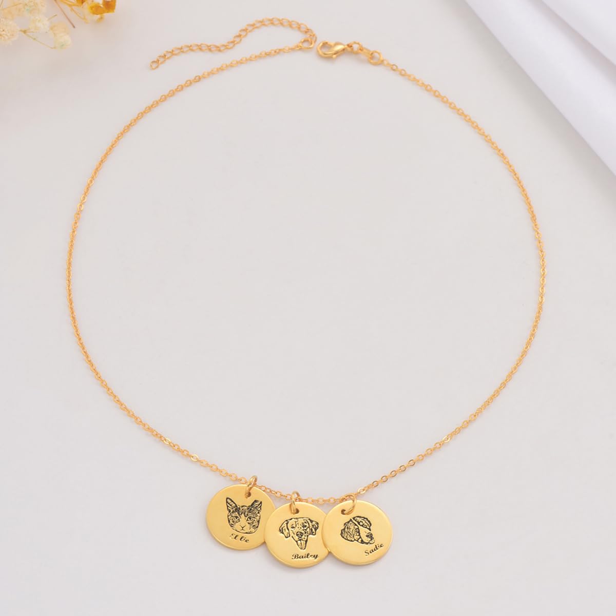 Custom Pet Portrait Necklace - Memorial Jewelry Gift for Pet Lovers, Dog & Cat Owners - Perfect for Daily Wear & Special Occasions