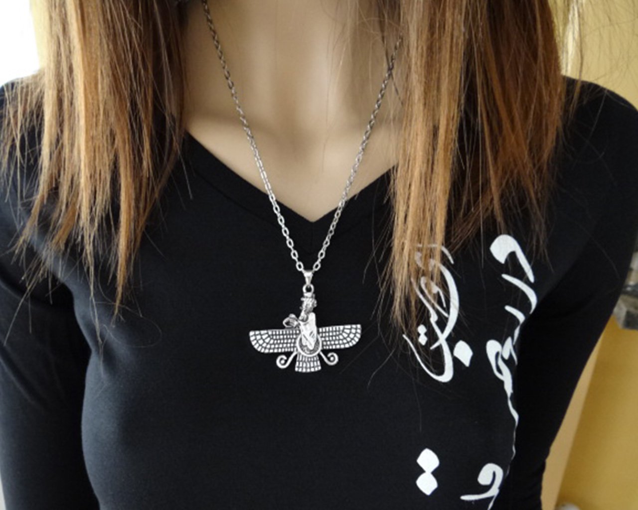 Double Sided Farvahar Silver Pendant Necklace - Authentic Persian Jewelry with Iranian Art Motif - Perfect Spiritual Gift for Zoroastrian Culture Lovers | Ideal for Religious Ceremonies, Cultural Events & Unique Fashion Statements
