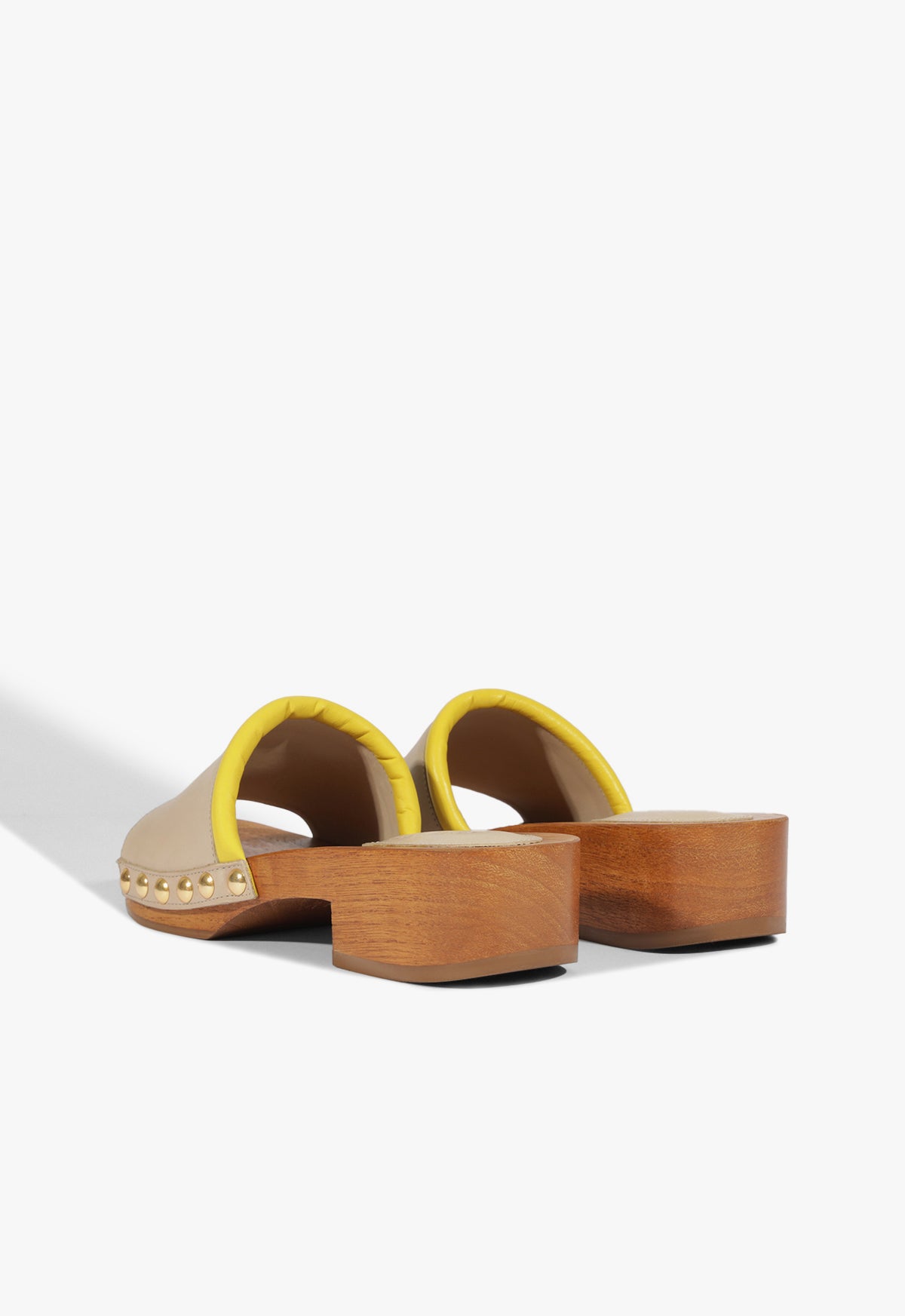 Shay Leather Sandals Women's Comfortable Flat Heel Shoes S2094700140004 - Perfect for Summer, Beach, and Casual Outings