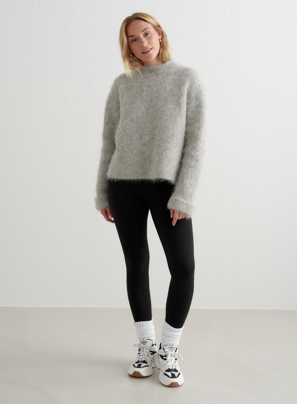 Soft Grey Melange Alpaca Knit Sweater for Women - Cozy Winter Pullover, Warm & Breathable - Perfect for Casual Outfits, Office Wear & Holiday Gatherings