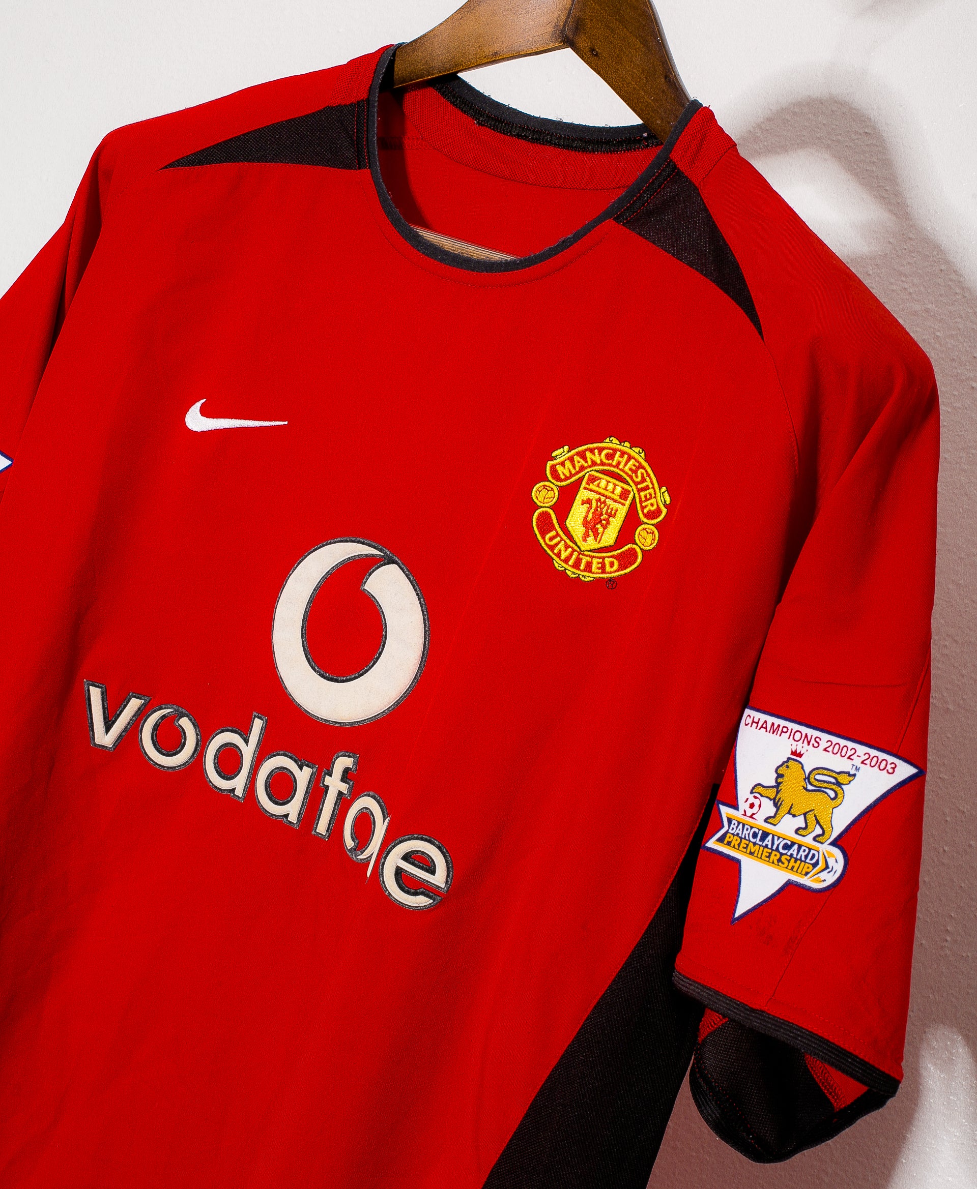 2003-2004 Manchester United Home Jersey #7 Cristiano Ronaldo (Size M) - Authentic Soccer Shirt for Fans & Collectors - Perfect for Match Days, Cosplay, and Sports Memorabilia Display