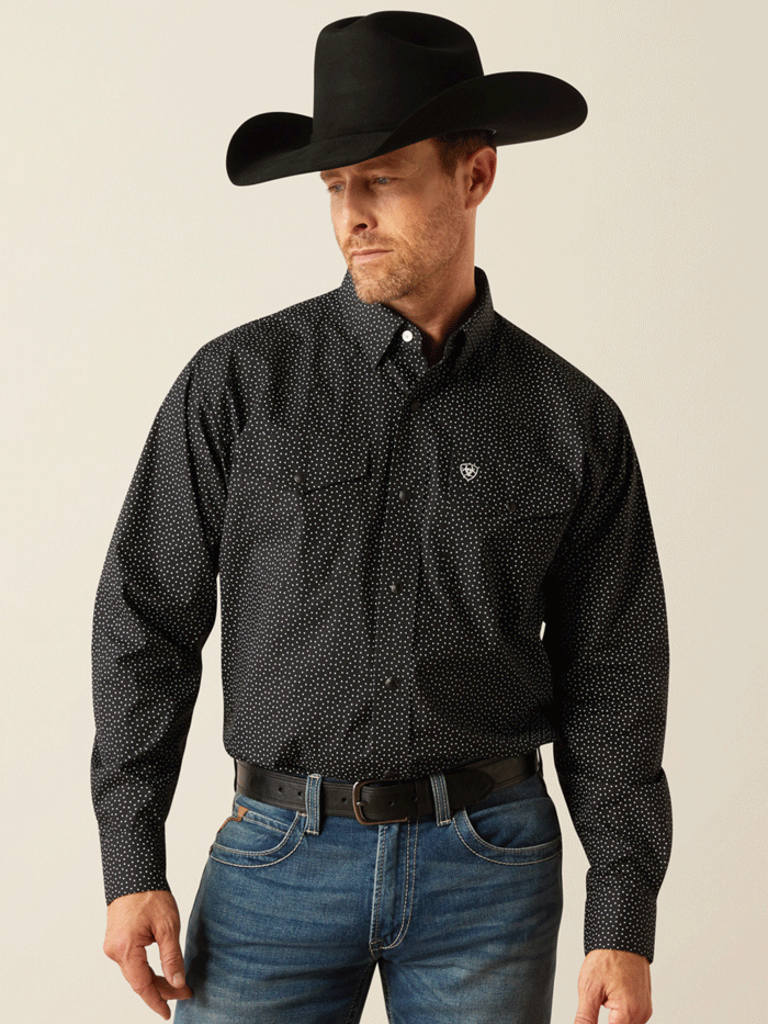 Ariat Men's Carmine Classic Fit Shirt - Black Western Style Button Down Shirt for Casual Wear & Outdoor Activities