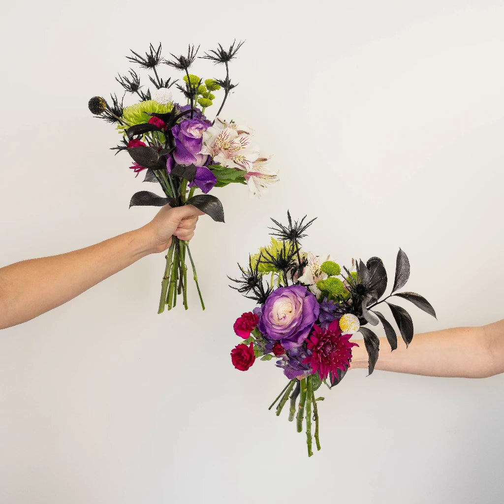 Beetlejuice Halloween Flower Bouquet Bar Kit - DIY Spooky Floral Arrangement for Halloween Parties, Home Decor & Gifts