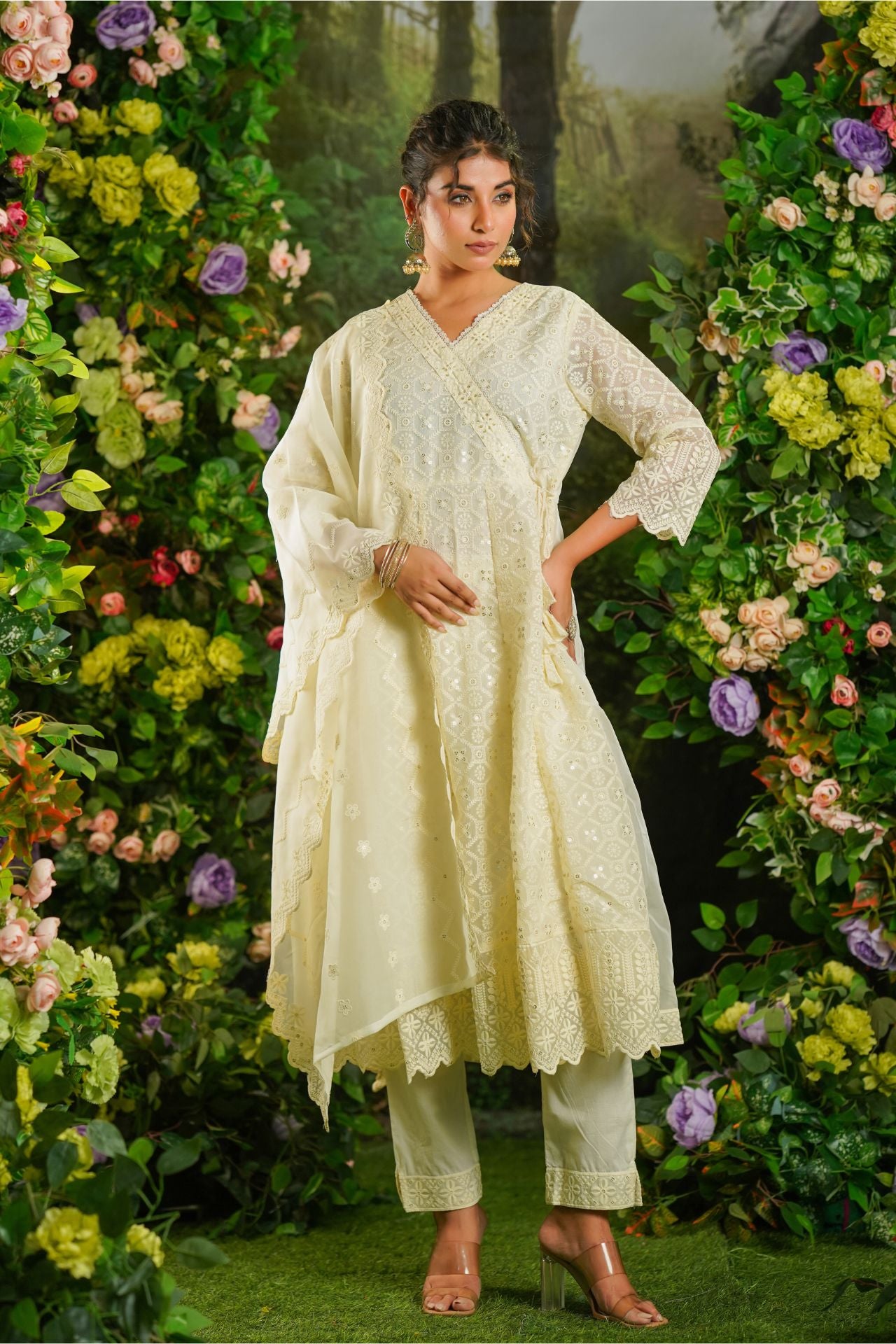 Elegant Cream Chanderi Floral Embroidered Kurta Set with Pants & Dupatta - Traditional Indian Ethnic Wear for Women | Perfect for Festivals, Weddings & Special Occasions (D1313)
