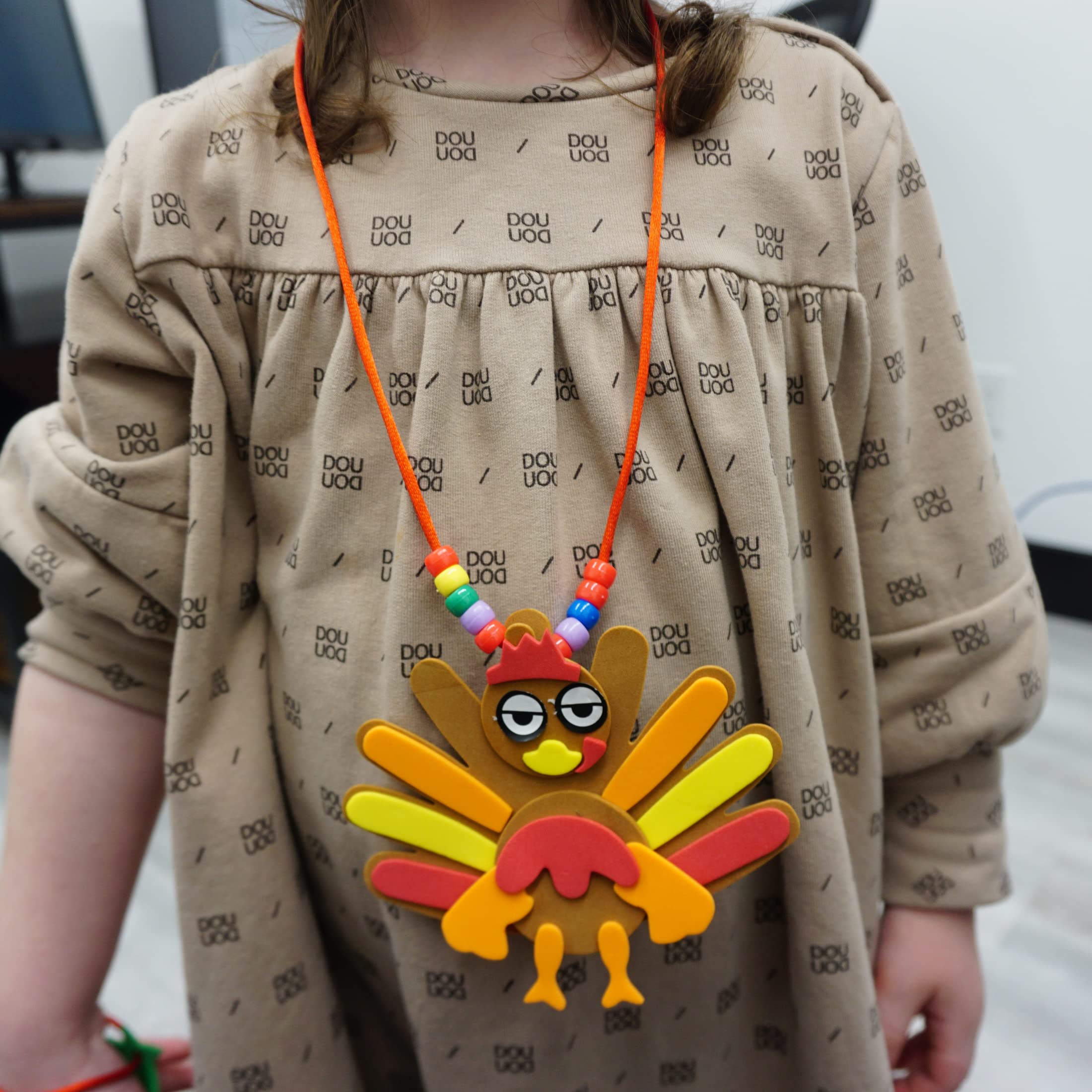 4E's DIY Turkey Necklace Craft Kit for Kids Bulk – 12 Pack Thanksgiving Toddler Crafts with 4 Styles, Thanksgiving Party Favors, Classroom Activities, Holiday Art Projects & Family Crafting Fun