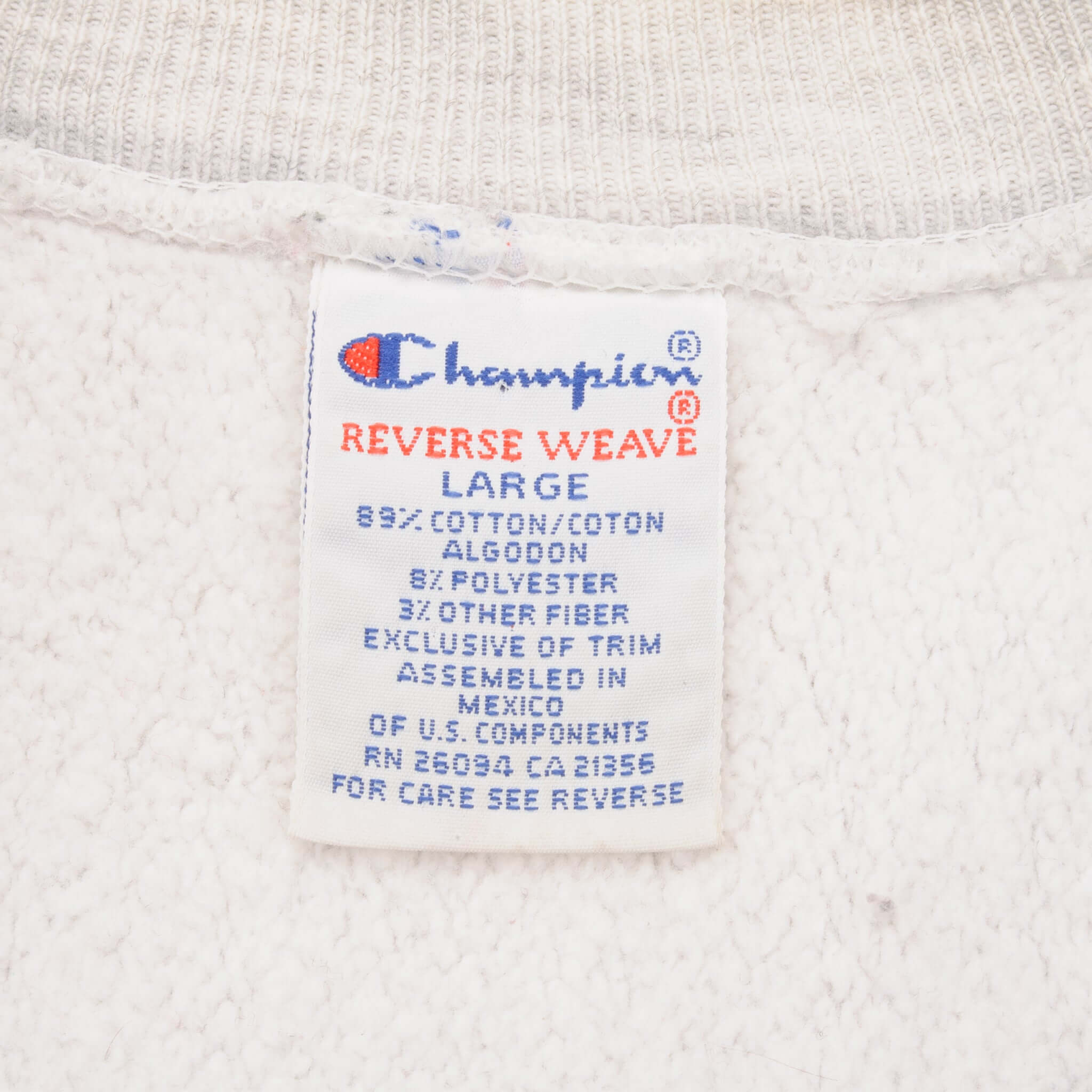 Vintage Champion Reverse Weave Notre Dame Football Sweatshirt 1990s Large - Retro College Sports Apparel for Game Day & Casual Wear