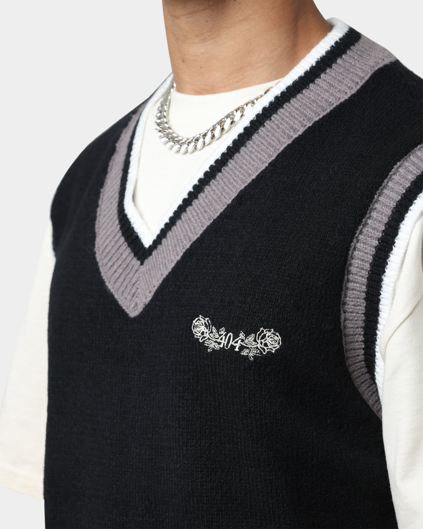 404 Heritage Vest Black - Stylish Men's Casual Vest for Outdoor Adventures & Urban Fashion
