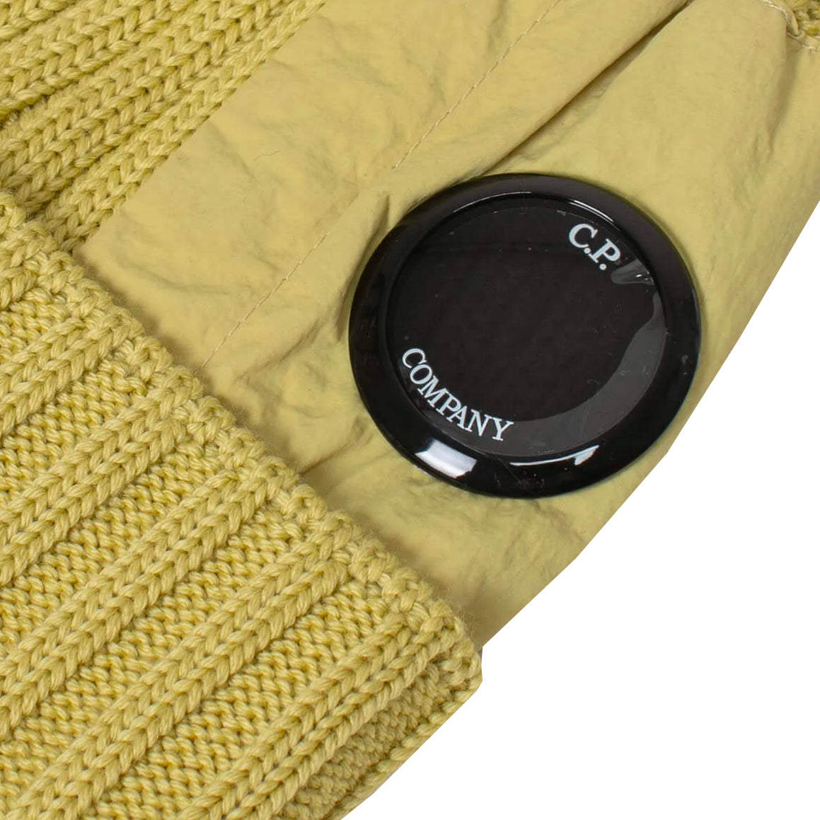 CP Company Single Lens Wool Beanie Hat - Warm Winter Knit Cap for Men & Women - Perfect for Skiing, Snowboarding & Outdoor Activities