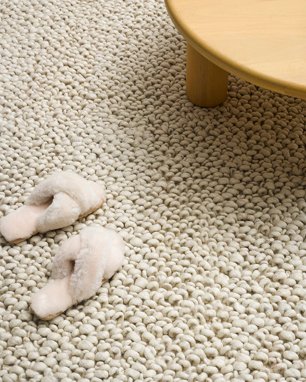 Stylish and Soft Mackenzie Floor Rug - Non-Slip Area Rug for Living Room, Bedroom, or Nursery - Perfect for Home Decor and Cozy Spaces