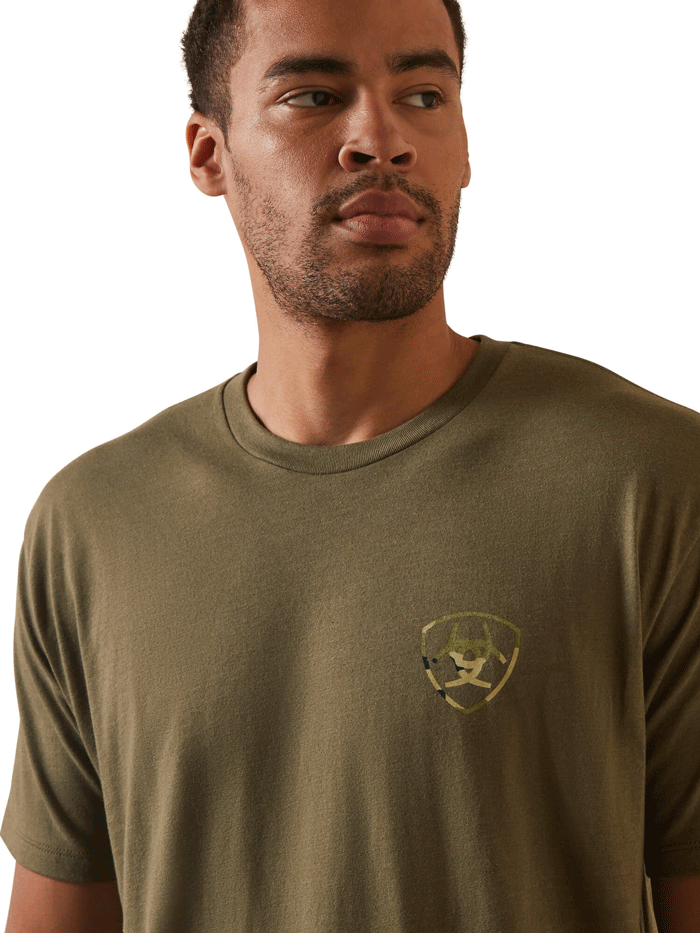 Ariat Men's Tonal Camo Flag T-Shirt - Military Heather Green Casual Tee for Outdoor Activities & Patriotic Events