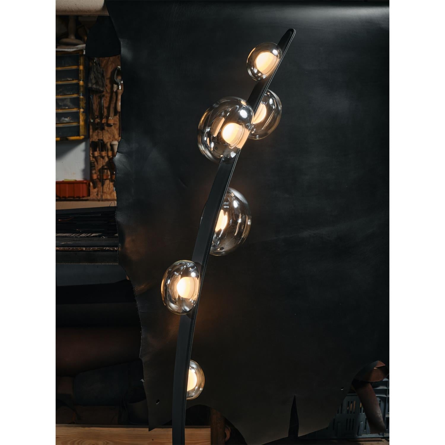 Modern Bubble Glass Floor Lamp - Elegant LED Standing Light for Living Room, Bedroom & Office - Perfect for Ambient Lighting & Home Decor