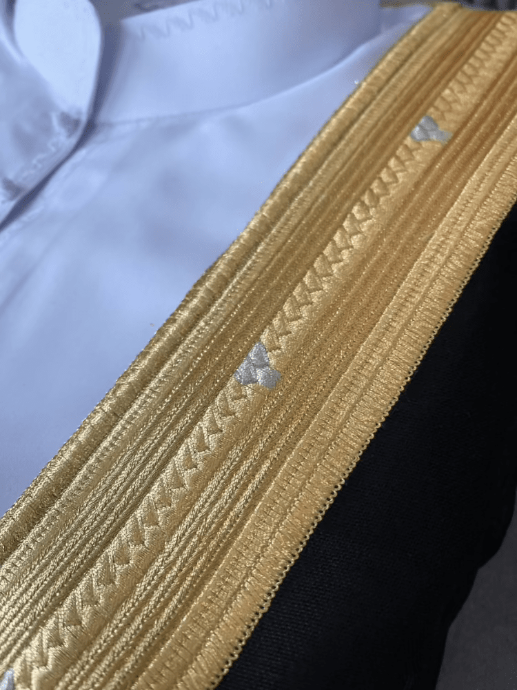 Al Amir 5-Piece Thobe Set for Men - Premium Cotton Islamic Prayer Outfit - Perfect for Eid, Ramadan & Mosque Wear