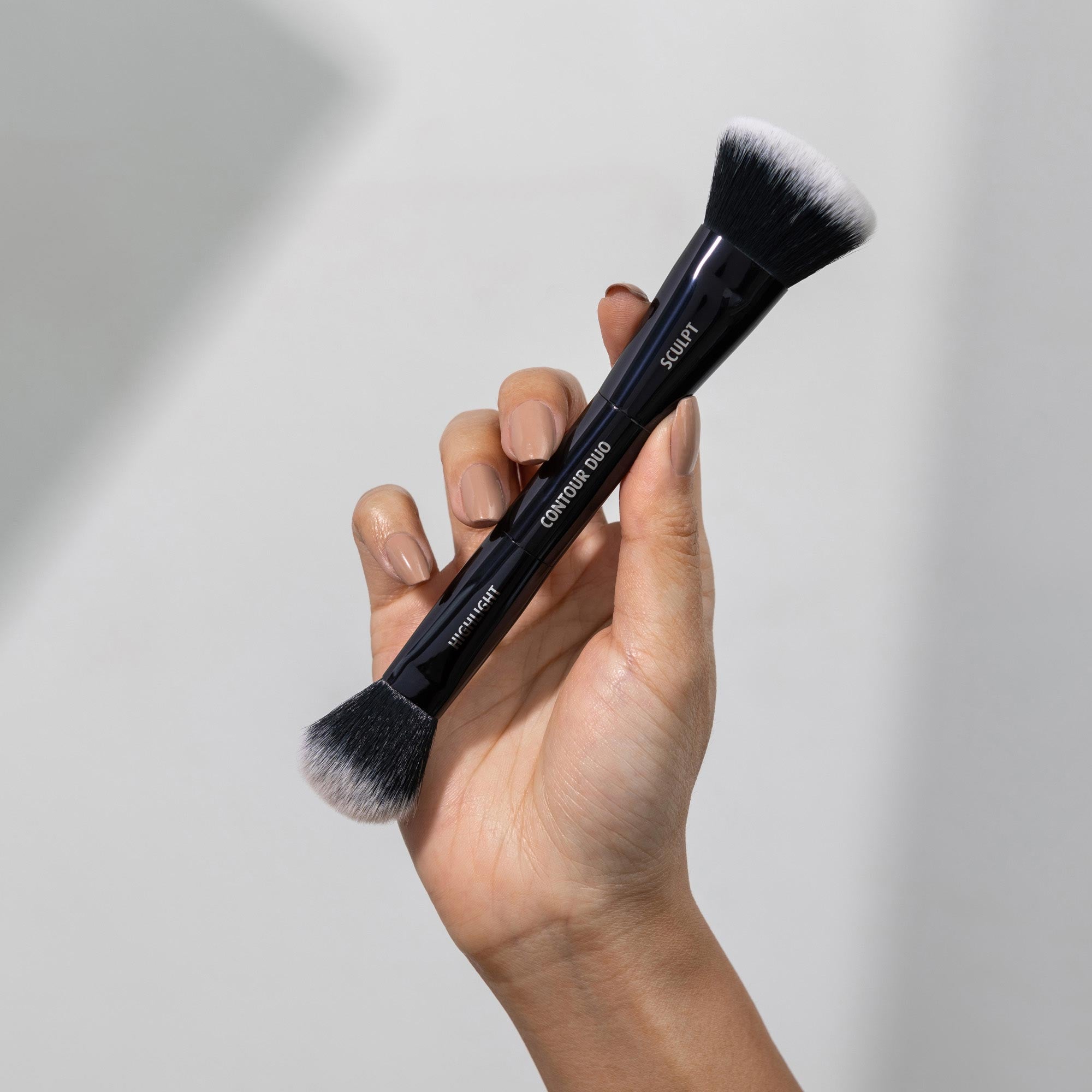 Contour Duo Brush - Dual-Ended Makeup Brush for Blending & Contouring | Perfect for Professional & Everyday Makeup Application